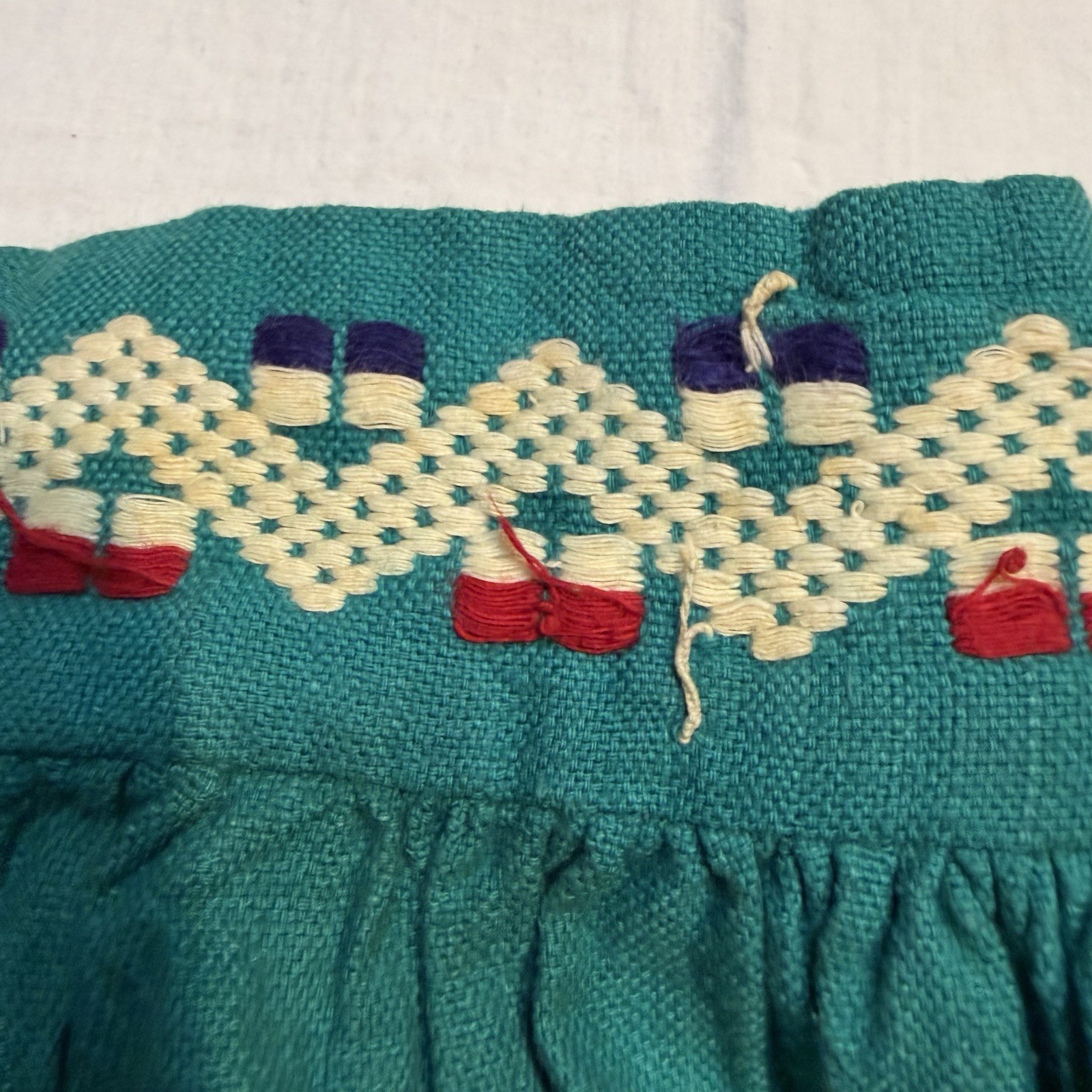 Guatemalan Handmade Woven Traditional Dirndl Skirt Size XS Green Red White Bird