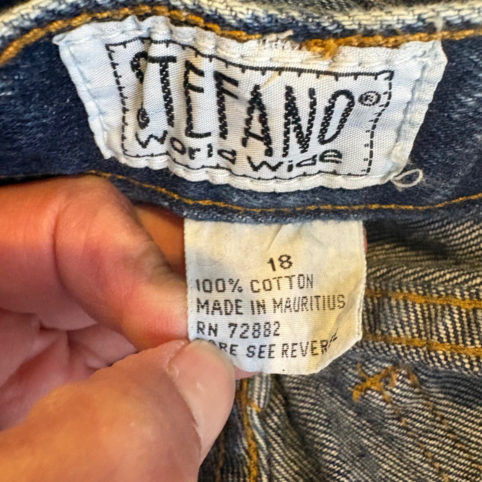 Stefano World Wide Vintage 90s High Waisted Mom Jeans Dark Wash Tapered Size 18