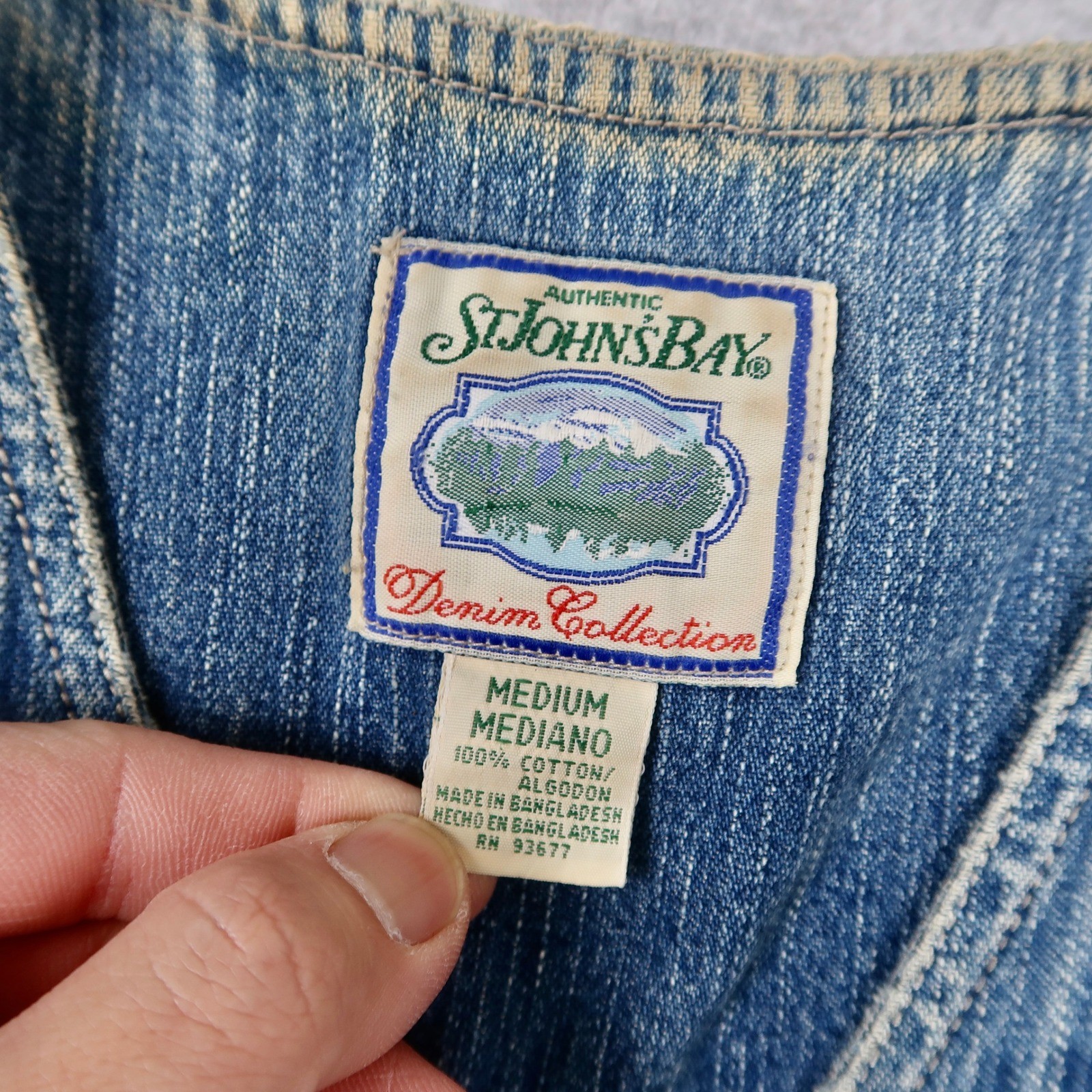 Vintage St Johns Bay Women M Medium Denim Vest Blue Cotton Button Front Workwear