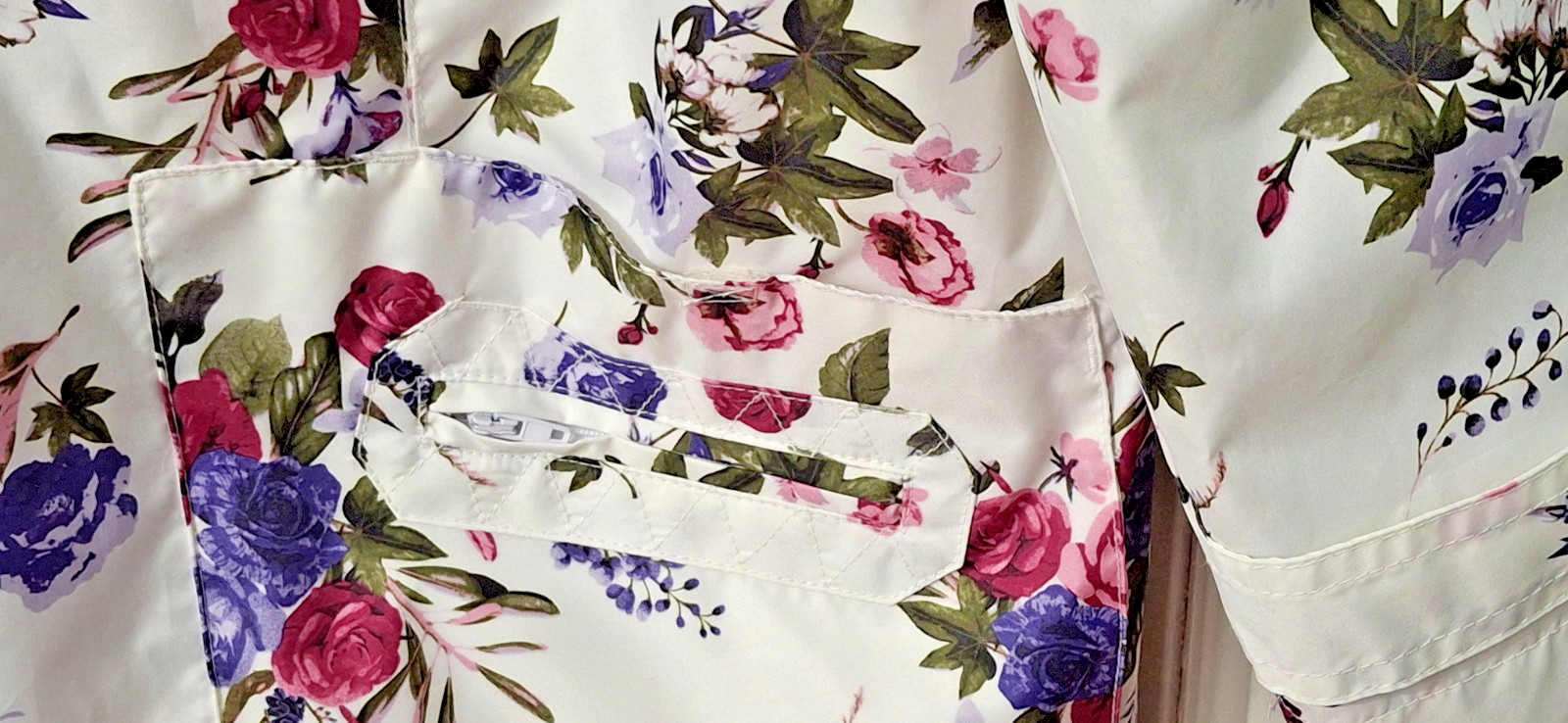 Vintage Tudor Court Windbreaker Jacket Floral CottageCore Roses Sz L Womens