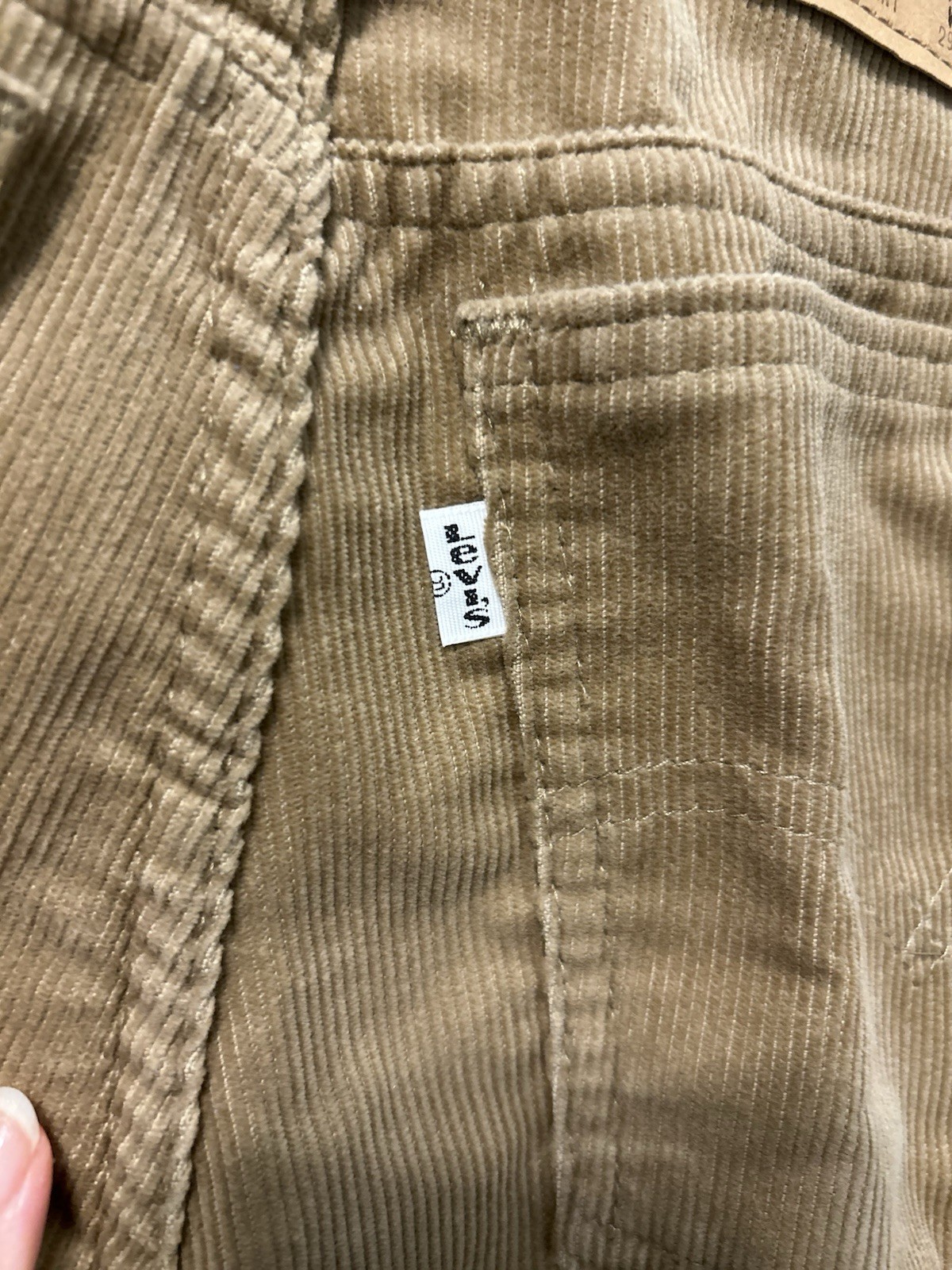 Levi’s 719 Vintage 70s/80’s Straight Leg Tan Corduroy Pants Student Fit 27×31