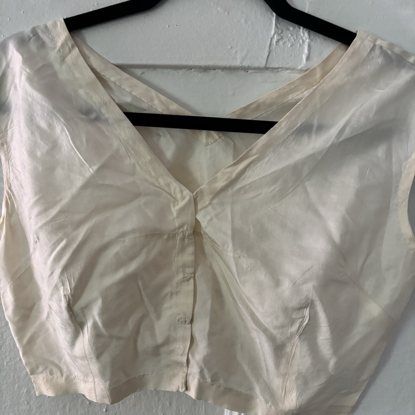 Antique cream silk blouse, 19” pit to pit x 15” L