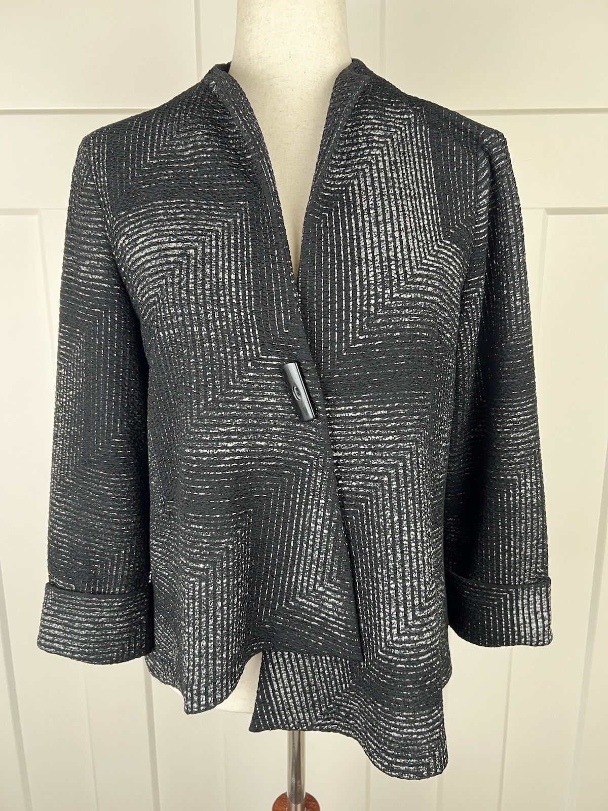 Vintage Joseph Ribkoff Black Silver Textured Knit Jacket Asymmetrical Canada 4