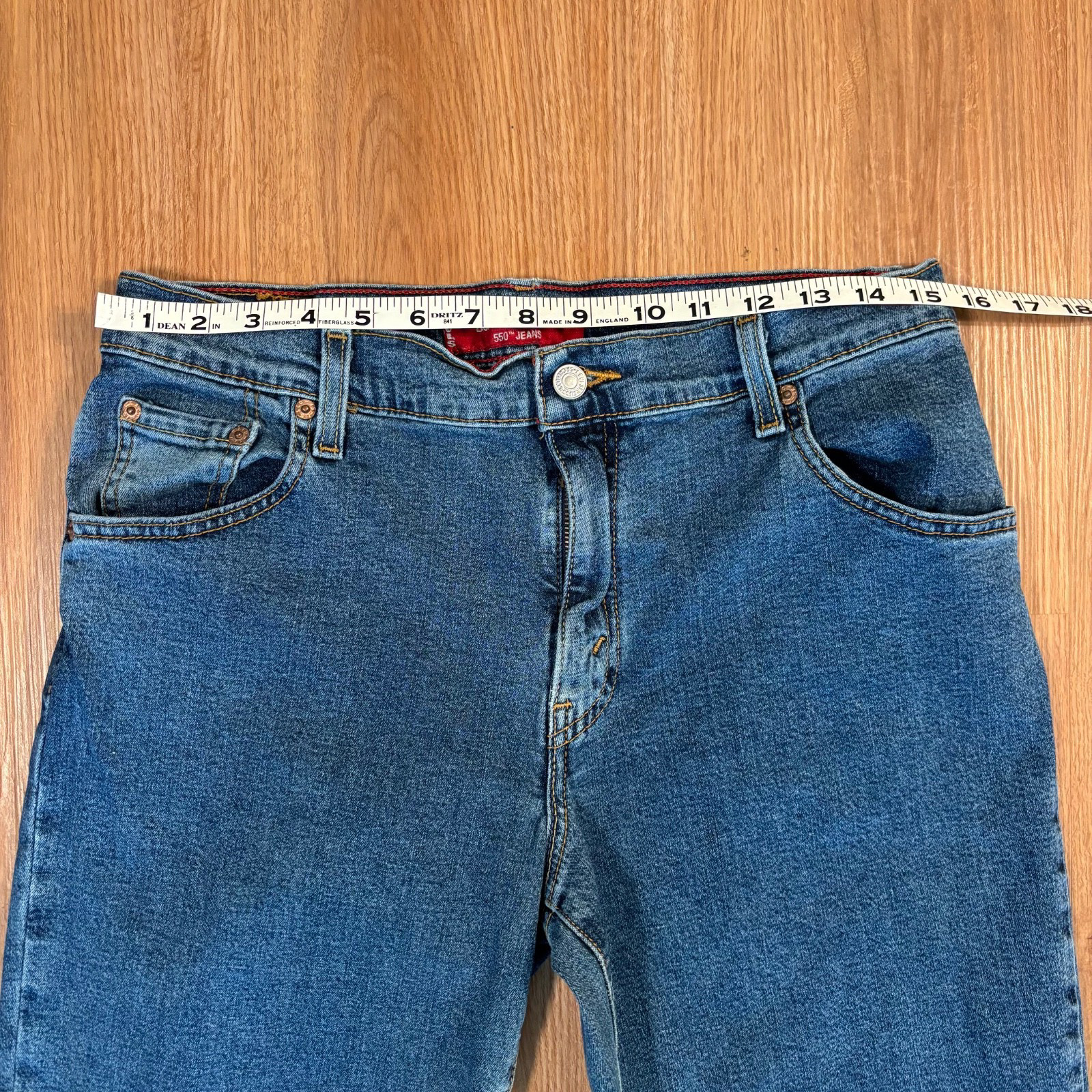 VTG Levi’s 550 Relaxed Boot Cut Stretch Y2K Women’s Sz 30 Med Wash Western Boho