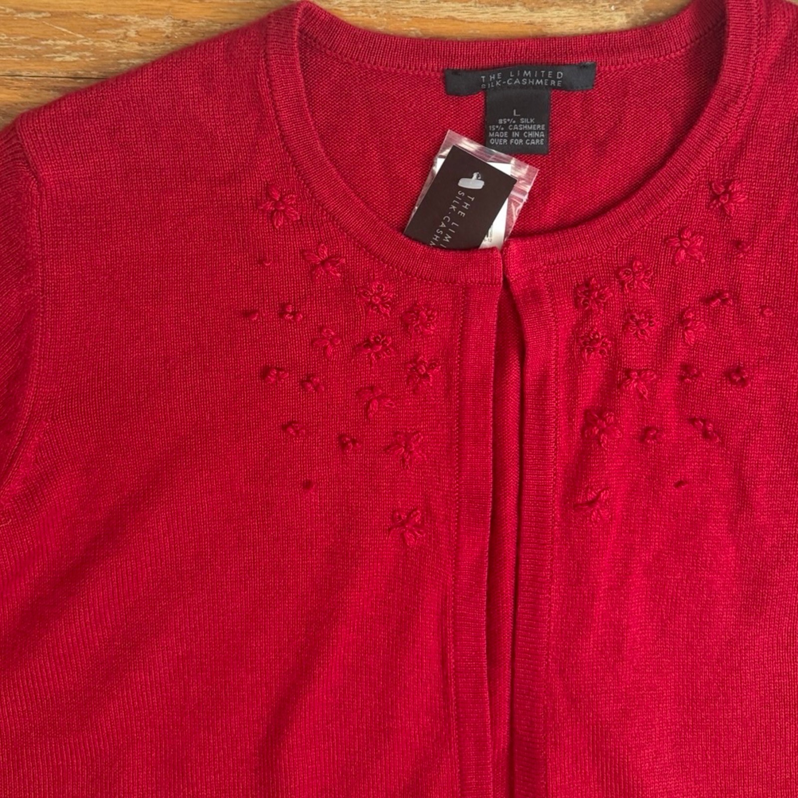 Vintage Red Silk/Cashmere Cardigan Sweater Size Medium 90s Floral Embroidered