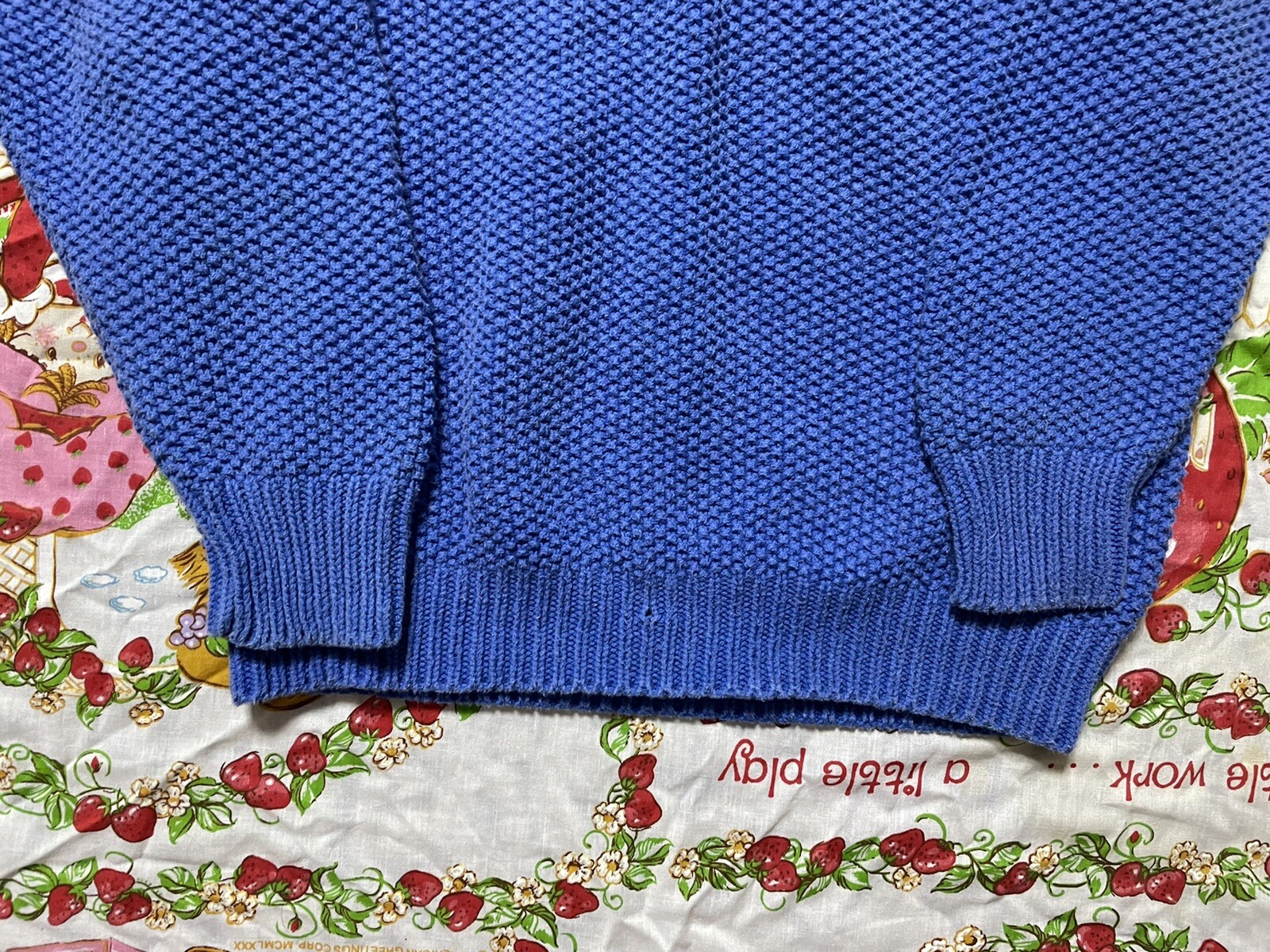 vintage 1980s dockers ladies blue knitted logo symbol sweater. Size medium