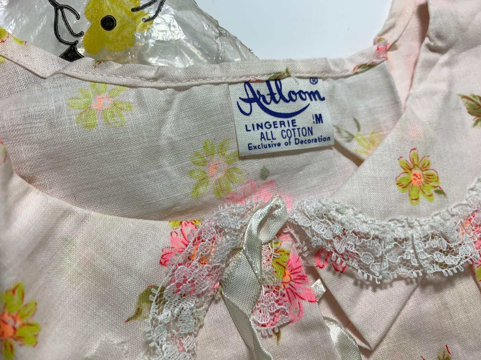Vtg Artloom Lingerie 2 Piece Pajama Set – Size M – NOS – Florescent Floral Pink