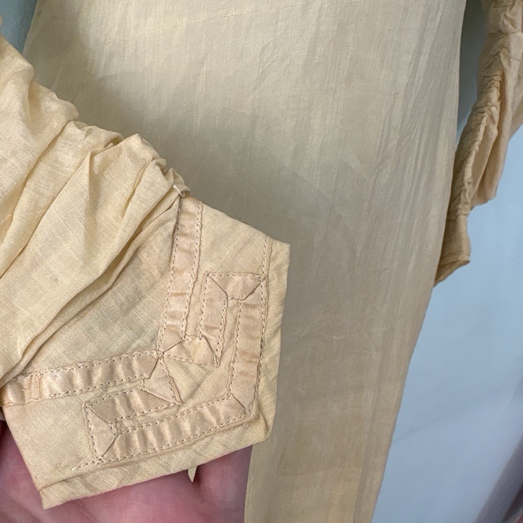 Antique Edwardian cream silk cotton lawn garden party wedding gown dress 1900s
