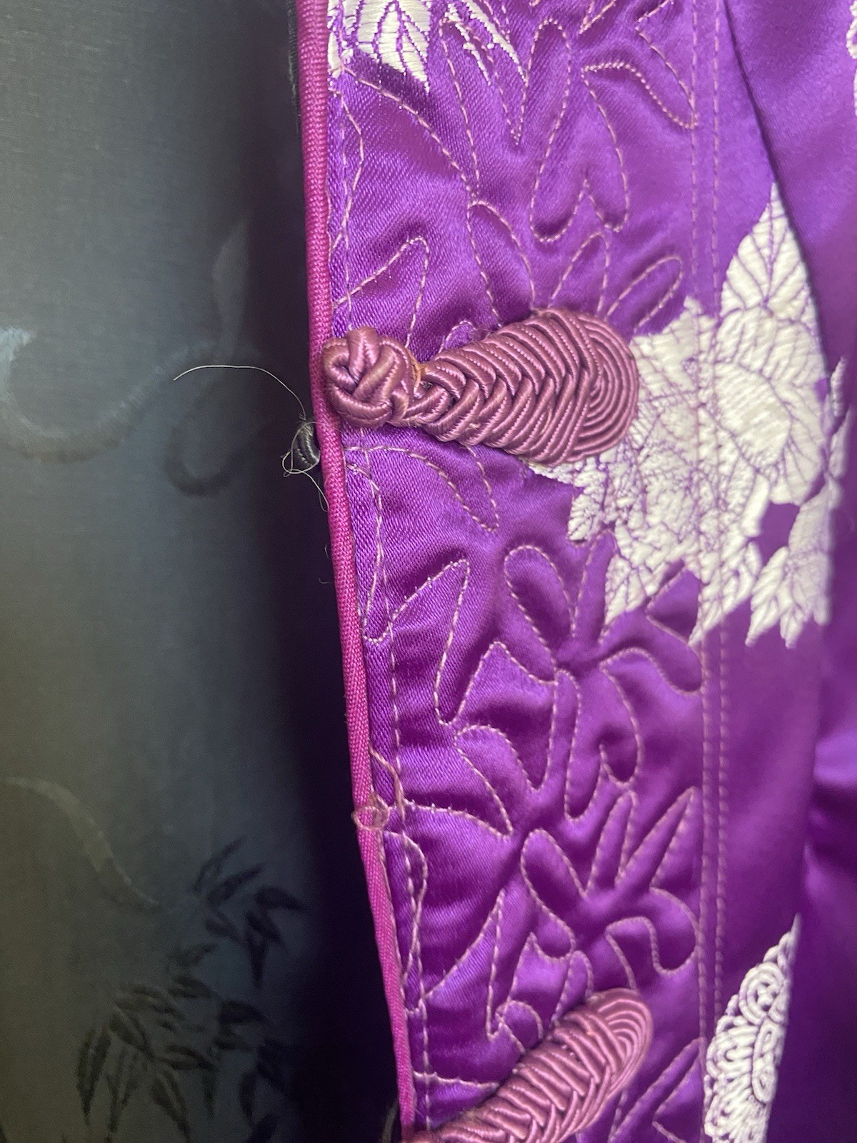 Vintage Chinese Purple Satin Brocade Jacket, Reversible/Floral Embroidery S/M