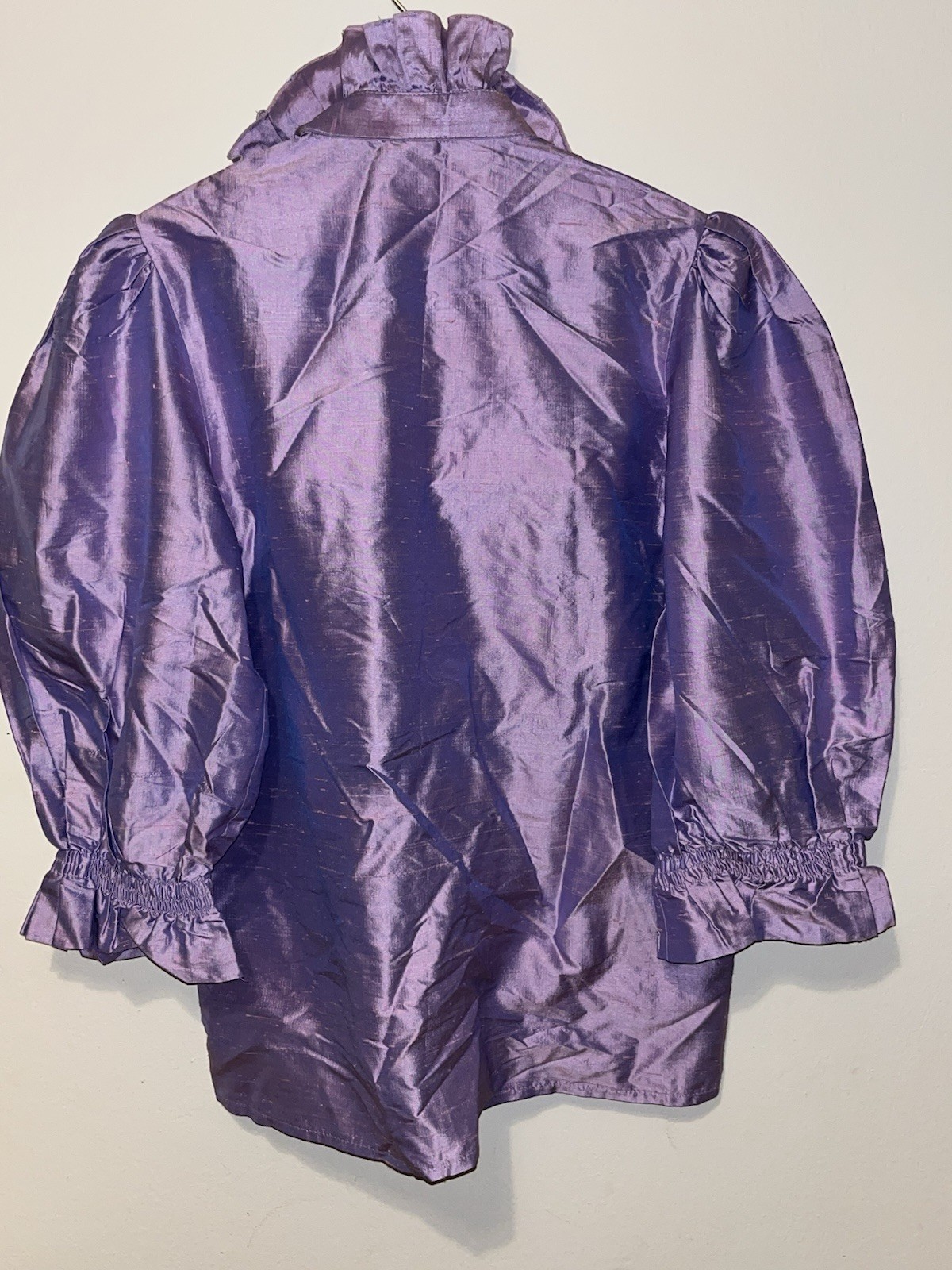 Vintage silk blouse by Krüger / €200NP / – 100% silk – size 38-40