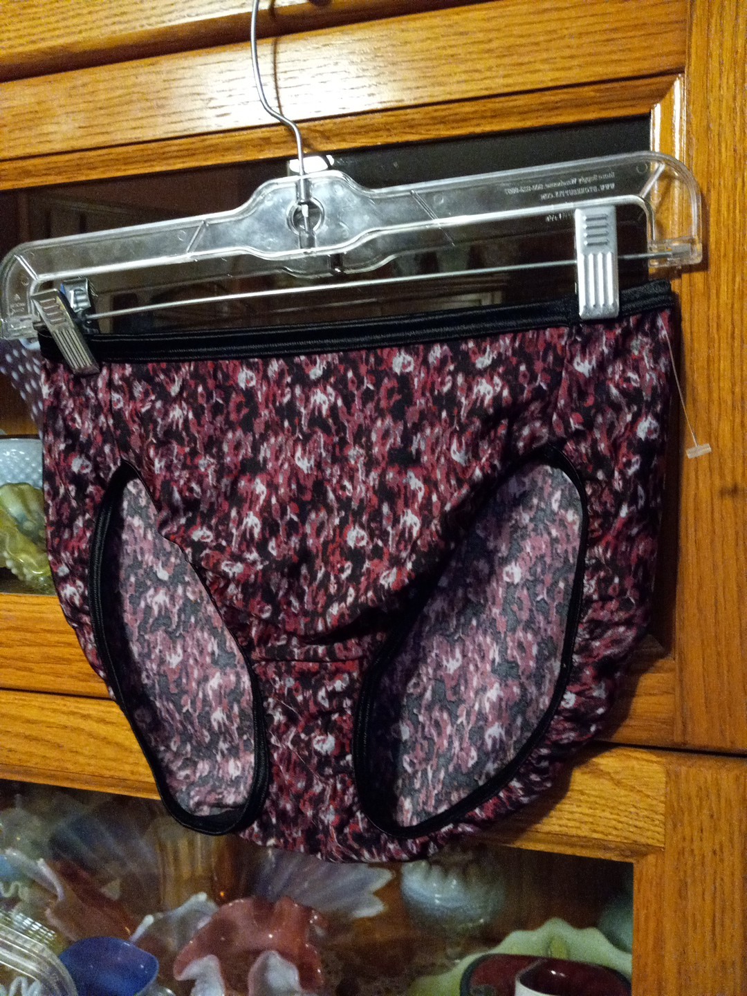 Vintage Vanity Fair Panties Absract Print Poly/spand Panty Bikini Shiny 7 13-17