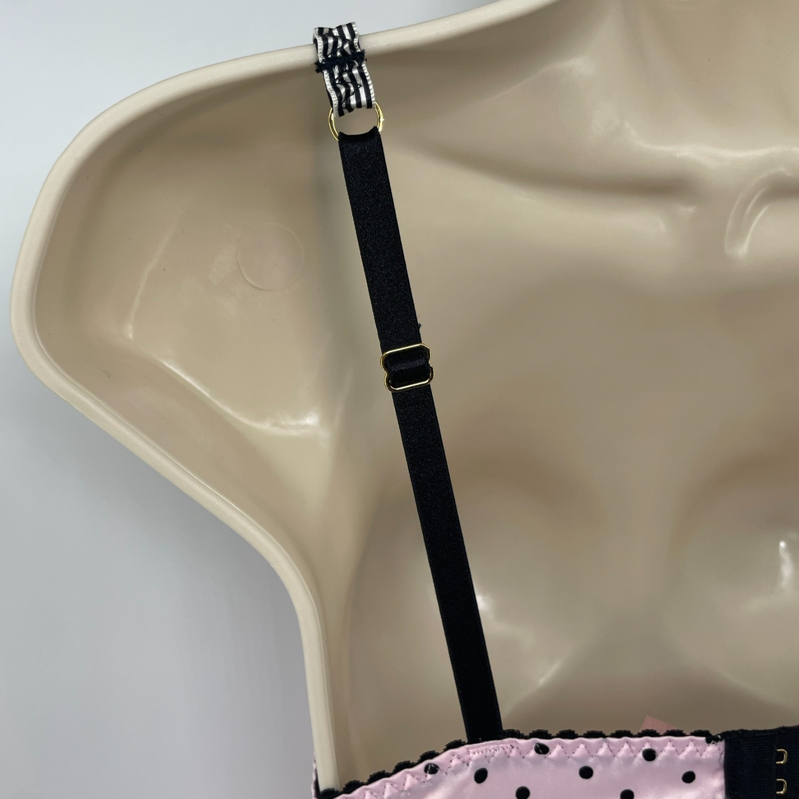 VTG Victorias Secret Y2K Milkmaid Cami Pink Black Polka Dot Lace Trim 34B Pin Up