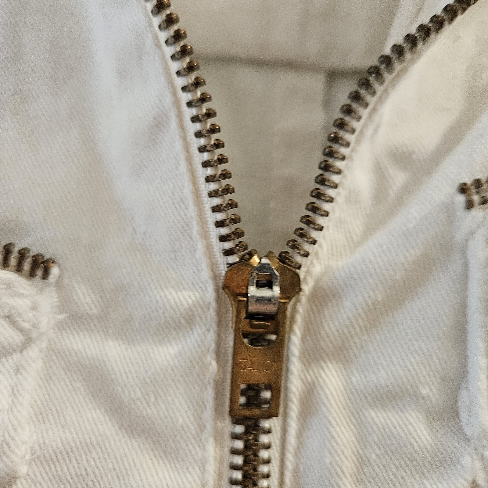 RARE Vintage 1970s Victory 1 Women’s White Denim Jumpsuit Size S/M TALON ZIPPER