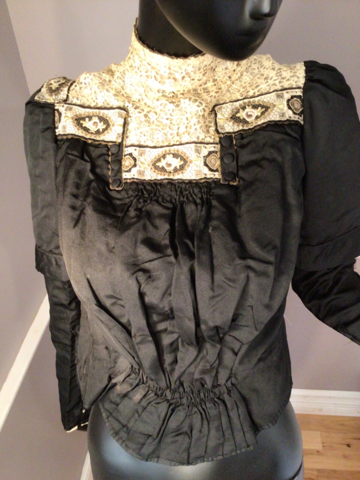 Authentic Vintage Black Silk Faille Gibson Girl Era Bodice (E-12)