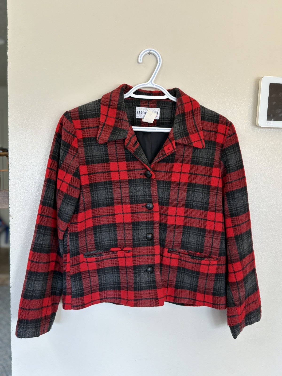 Vintage Bedford Fair lifestyles plaid wool short coat size 4P excellent conditio