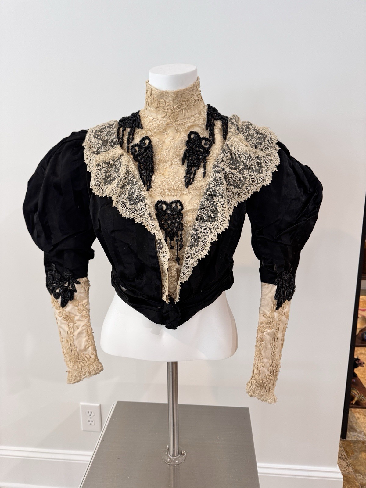 Antique Victorian Couture Bodice c1888–1893 Worth-Era Black Leg-of-Mutton Sleeve