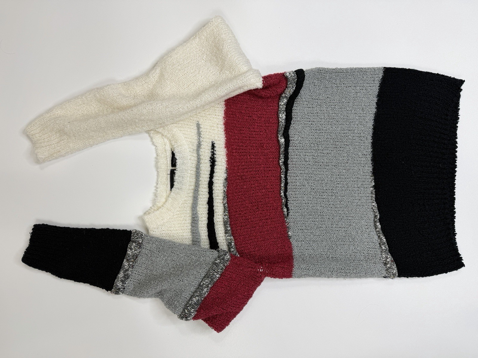 Vintage 90s Textured Boucle Colorblock Statement Sweater Red Gray Black Knit M