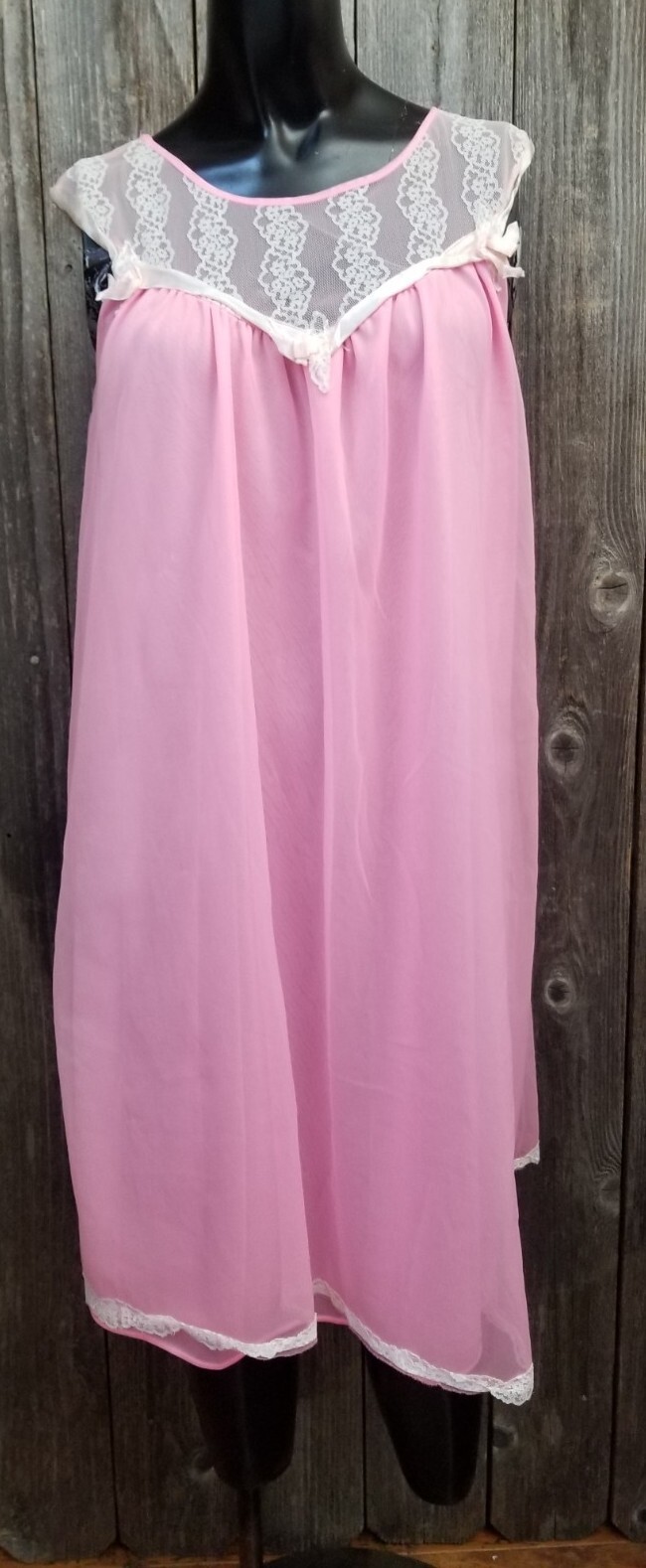 Vintage CHIC Lingerie Pink Lace Nightie Babydoll Nightgown Nylon Size S/M