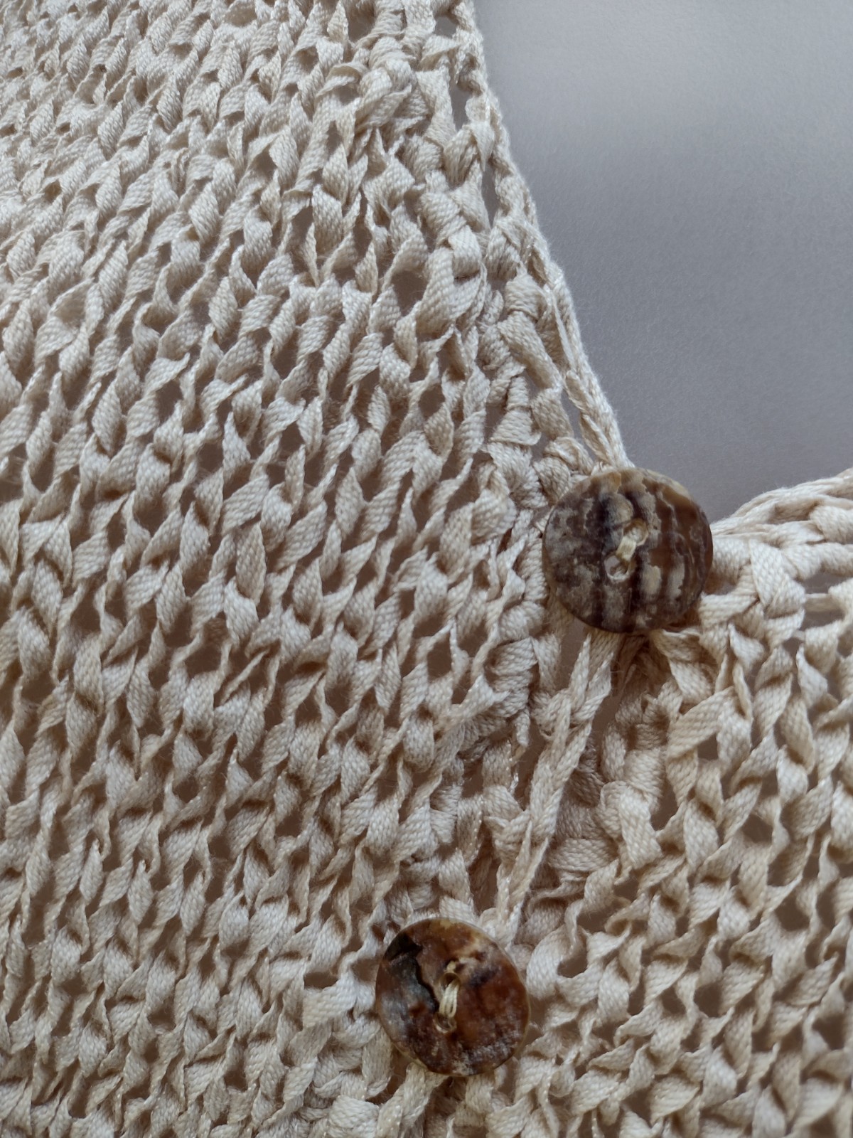 Open Knit Cardigan Sweater 1X Vintage 80s Oatmeal Tape Yarn Shell Buttons Boho