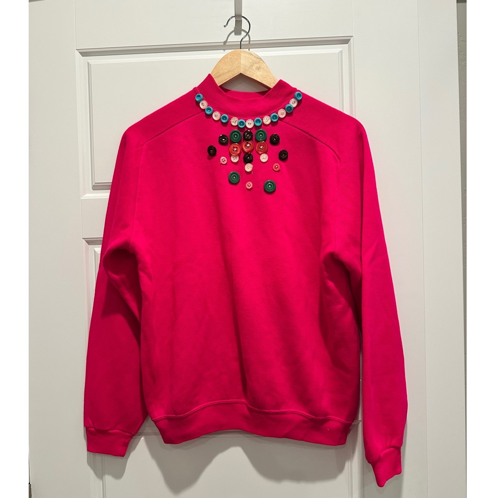 Vintage 80s Creslan Hot Pink Button Embellished Sweatshirt Large Cottage Funky