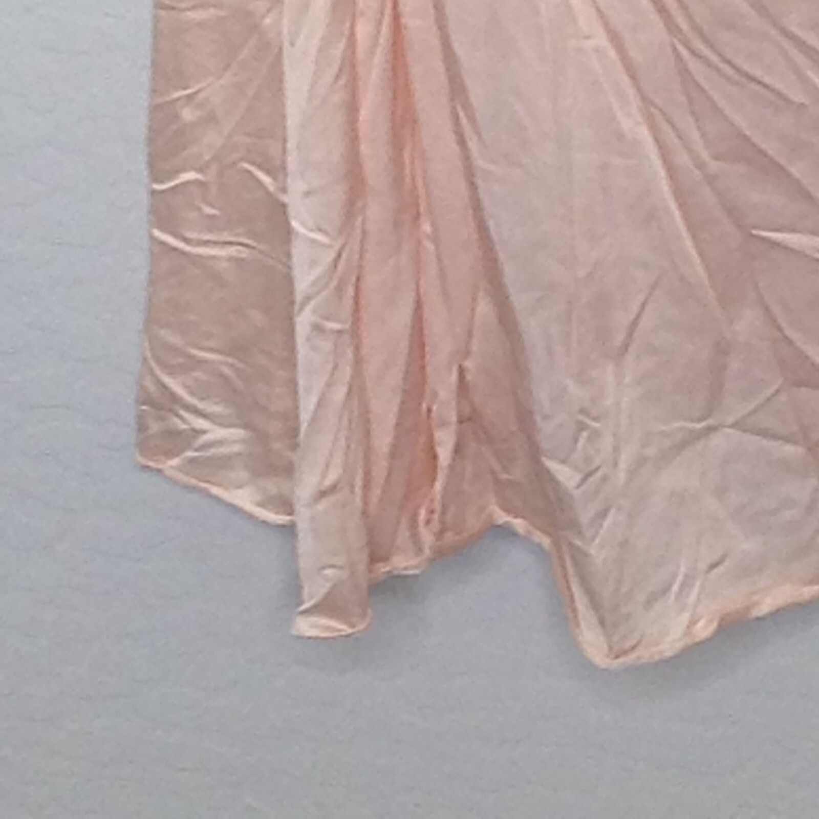 Vintage Womens Olga Full Length Night Gown Style 9629 Peach Pink Size Medium