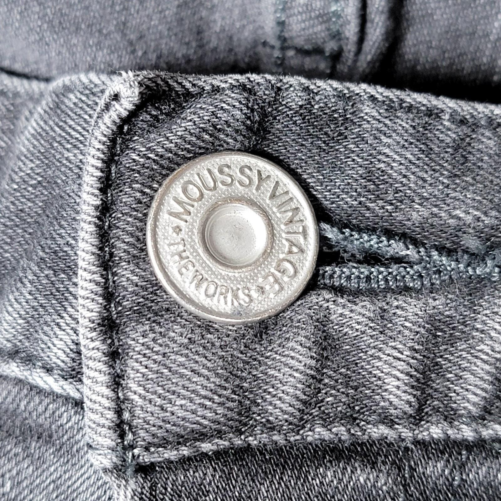 Moussy Vintage Jeans Womens 30×27 Gray Skinny Denim Distressed Whiskering Japan