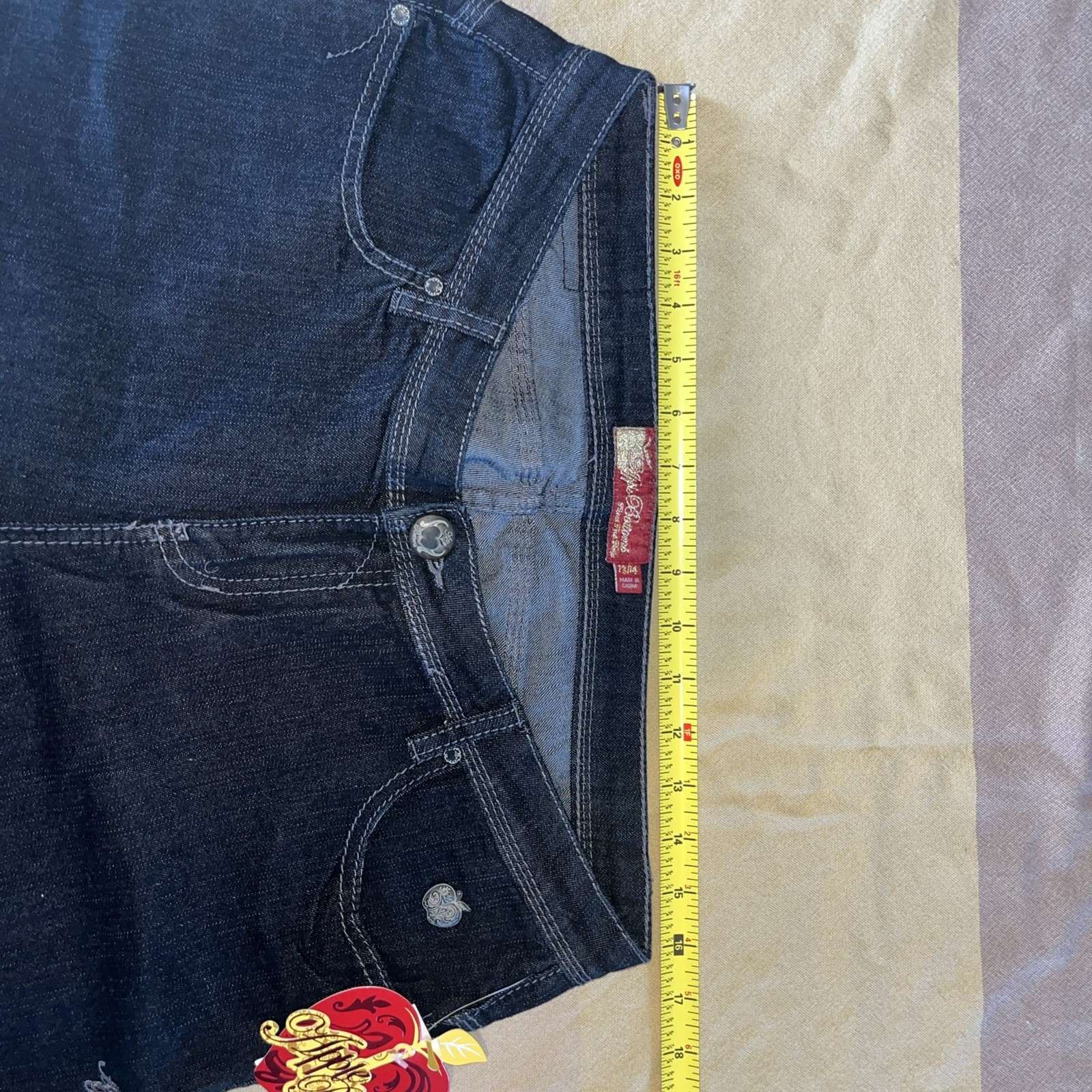 Apple Bottoms Jeans 13/14 Black Capris Embroidered Pockets New with Tag Vintage