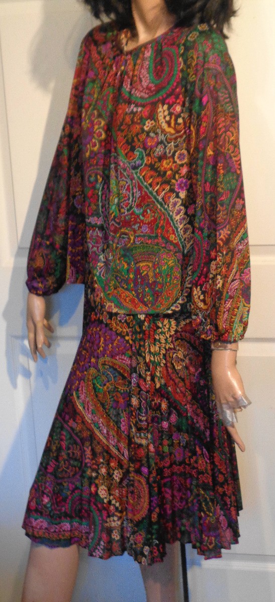 Vintage 70s Boho Paisley Dress Pleated Skirt Damon Dress B40 Purple Black