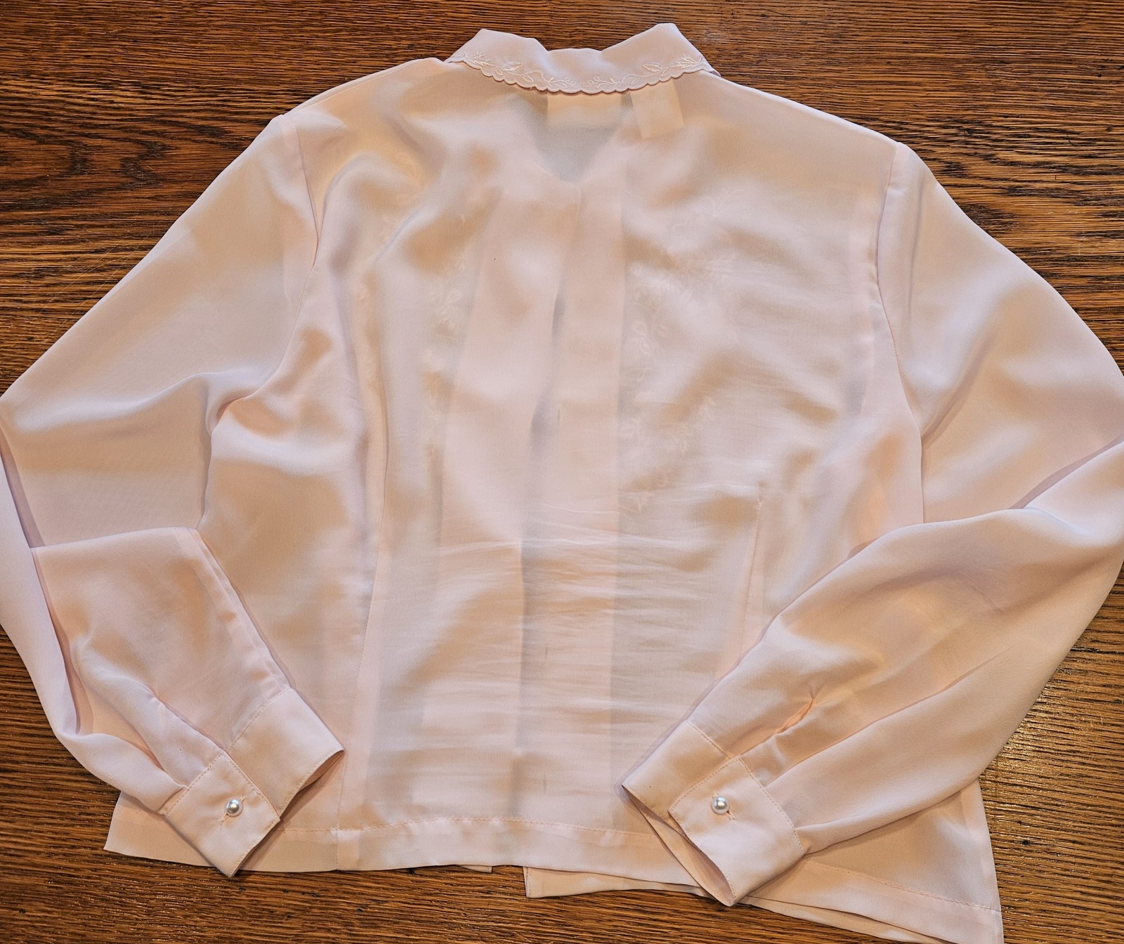 Christie & Jill Silk Embroidered Button Down Long Sleeve Blouse Pale Pink 12