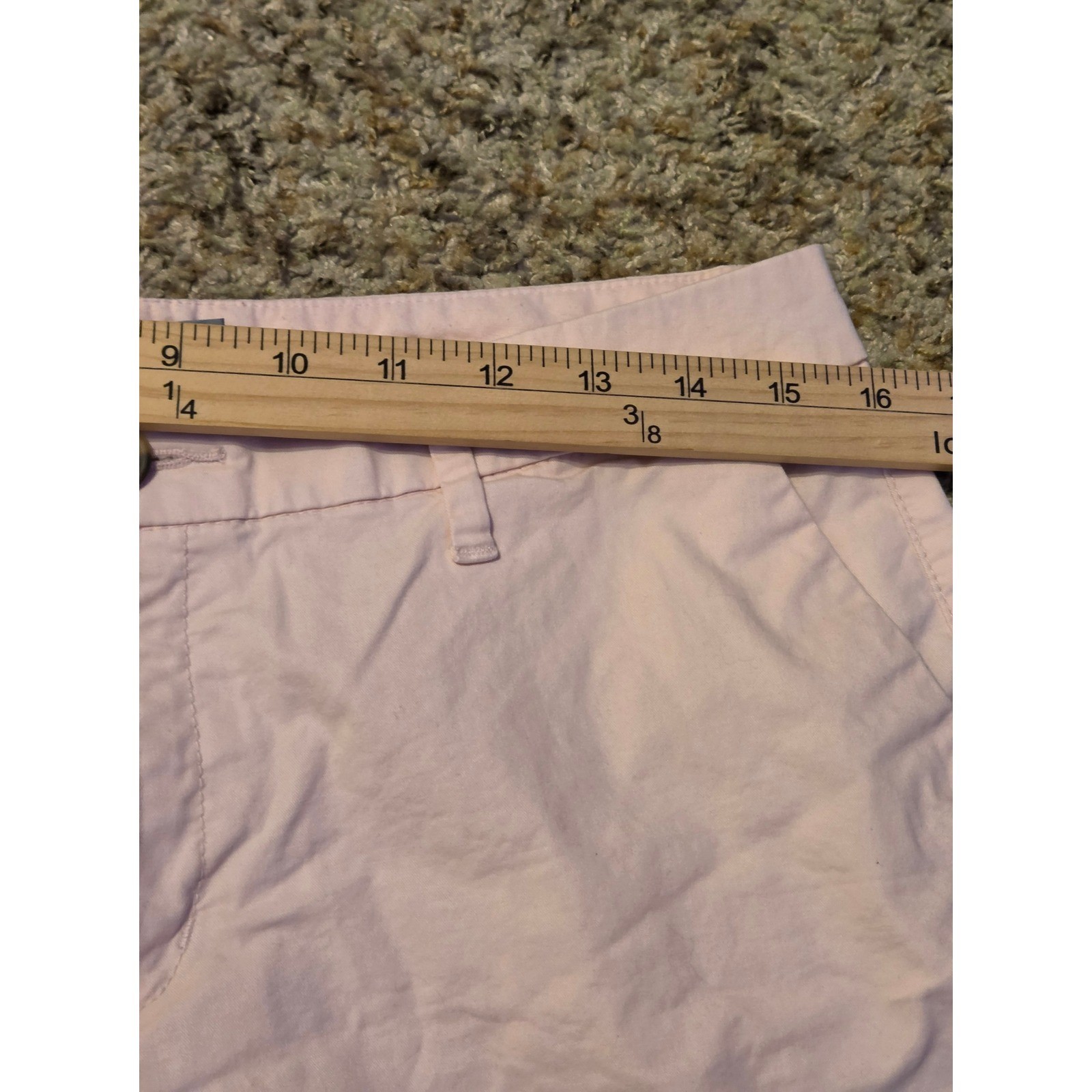 Old Navy Chino Shorts Women’s Size 8 Pink