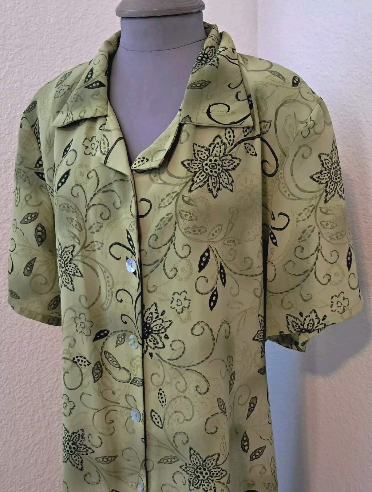 Vintage Voir Collection Dress Womens 2X Button Front Back Tie Green Floral Midi