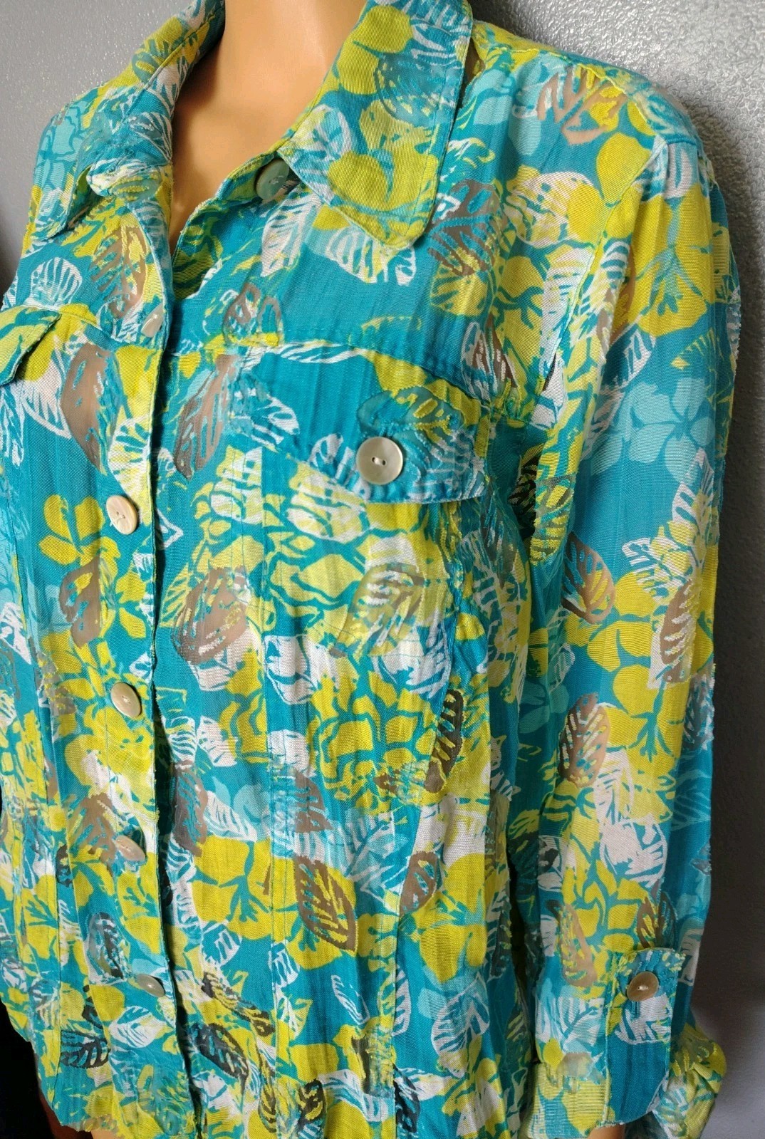 Vintage Woman’s Size 18W Ruby Rd Bottom Down Tropical Floral Semi-Sheer Top