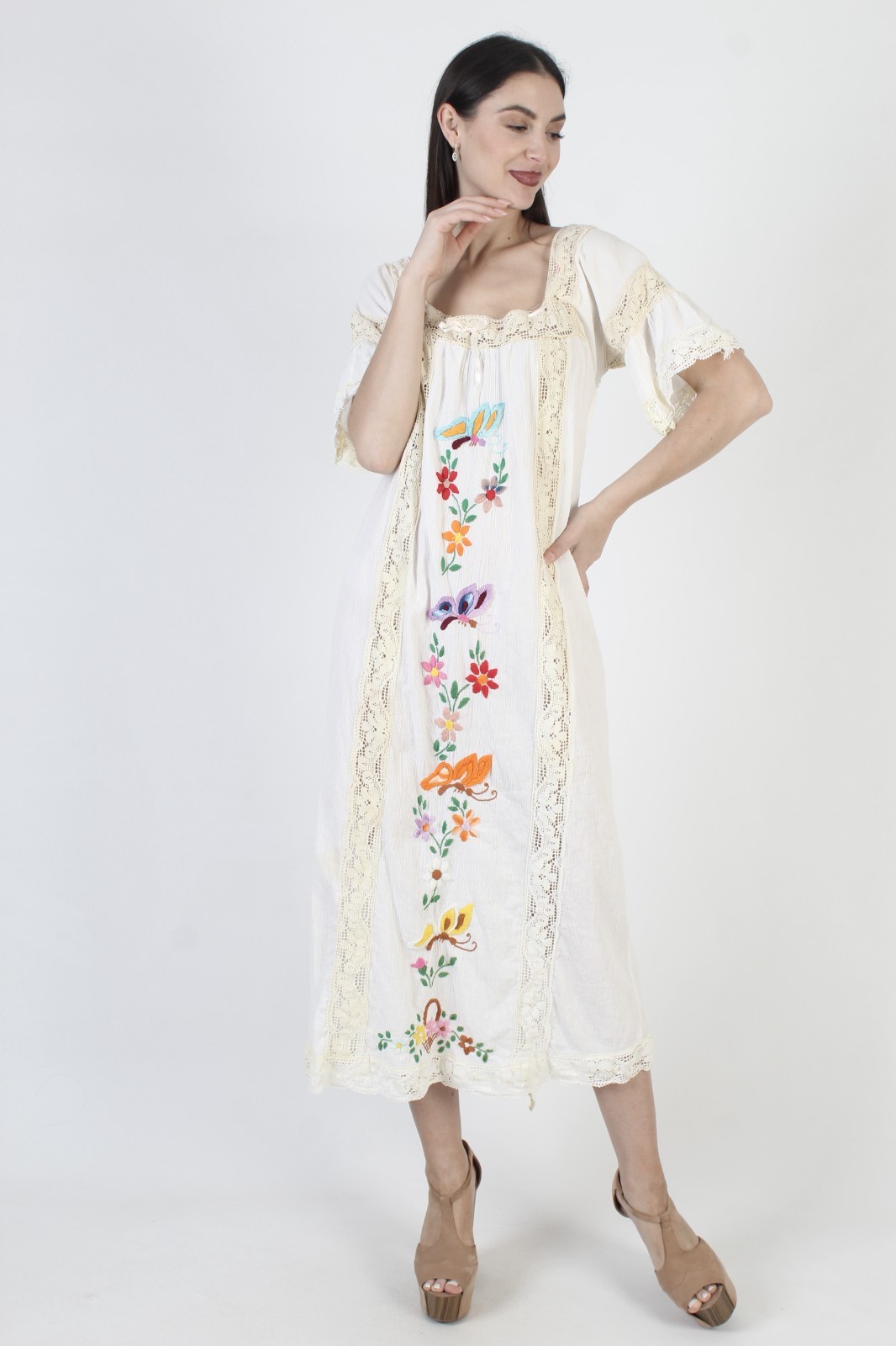 Vtg White Cotton Mexican Dress Embroidered Butterfly Puebla Boho Sundress Kaftan