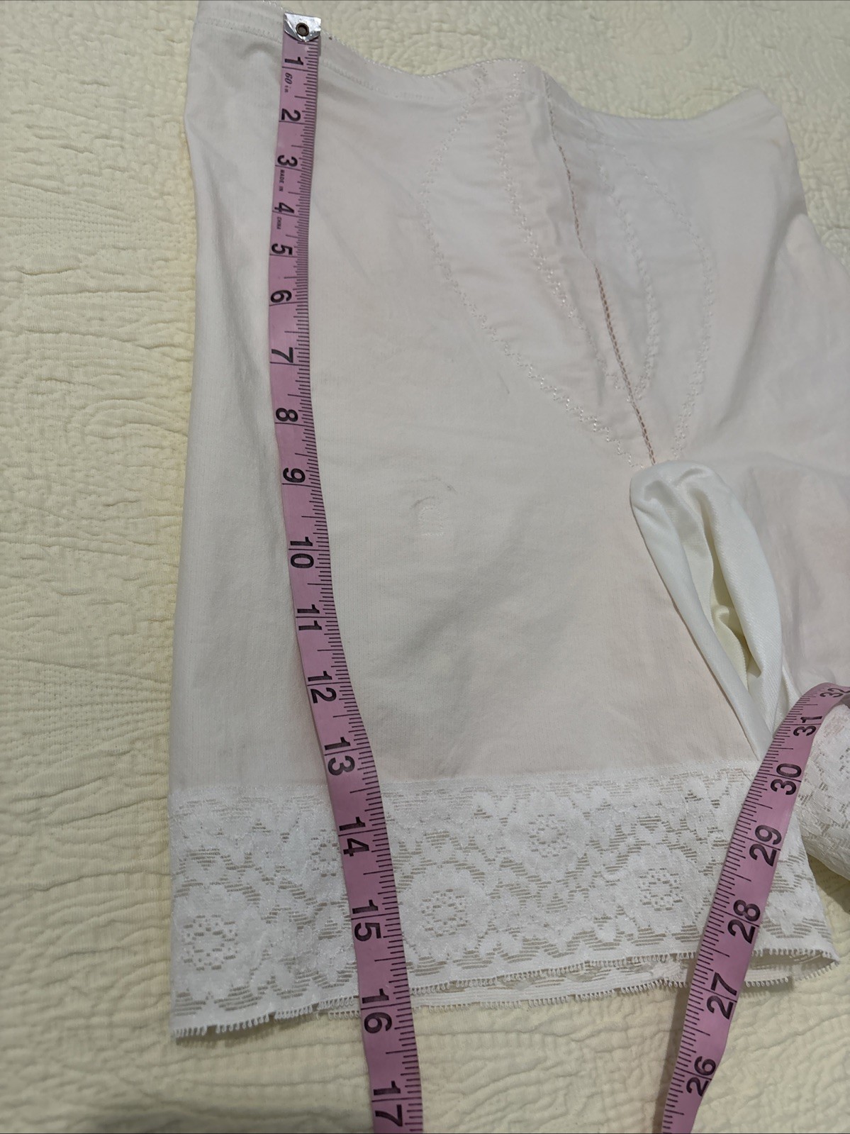 Vintage Girdle Shorts Garter Tabs Pale Pink White Lace ￼Sz S/M
