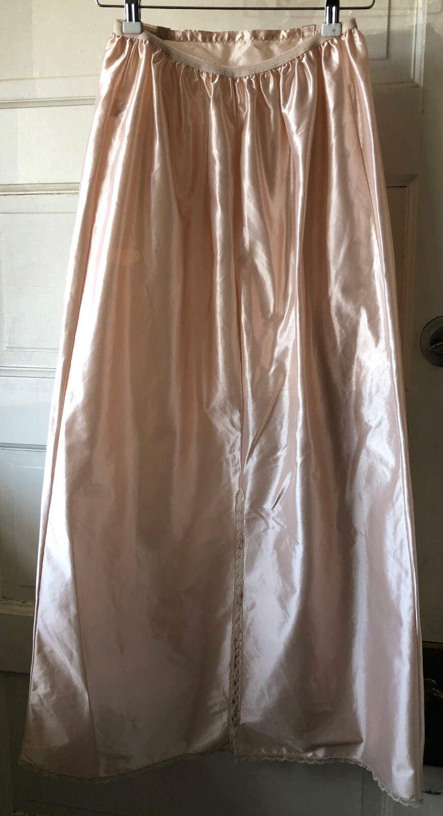 Vintage Vassarette Long Slip Woven 100% Antron Nylon Polyamid Rosy Beige Medium