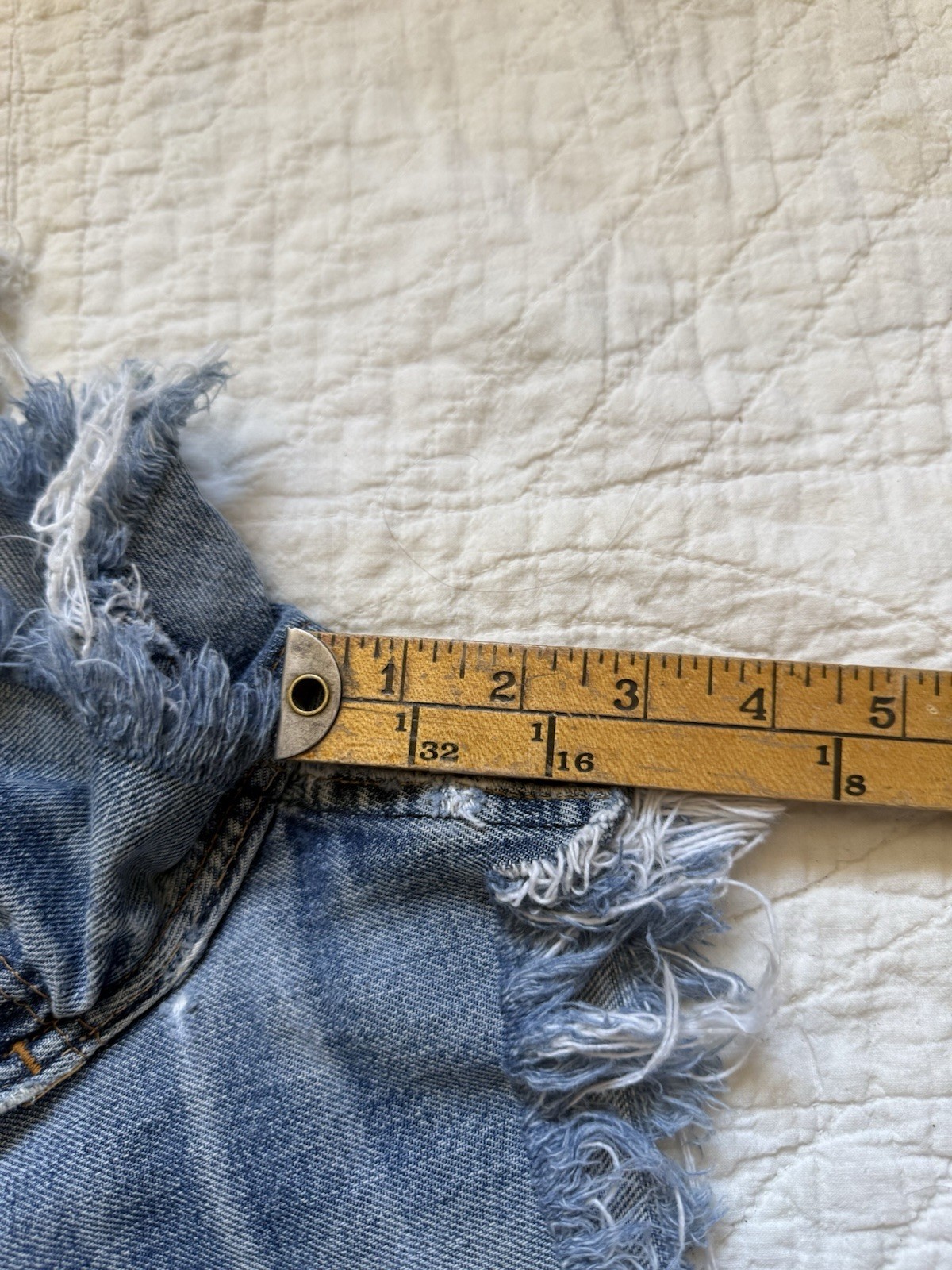 Vintage 1960s 1970s Levi’s Big E Orange Tab Cut Off Shorts Thrashed Size 28