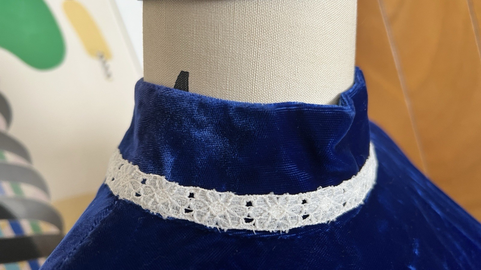 VTG Blue Velvet Dress Sz XS white crochet detail midi maxi sapphire