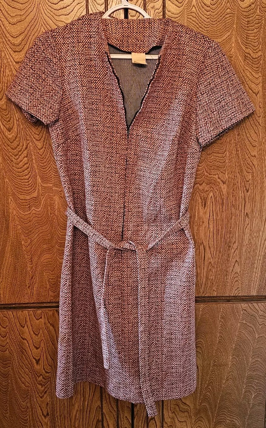 Vintage Womans Shirt Dress Red Houndstooth W/ Belt Size 14 1/2? See Measurement