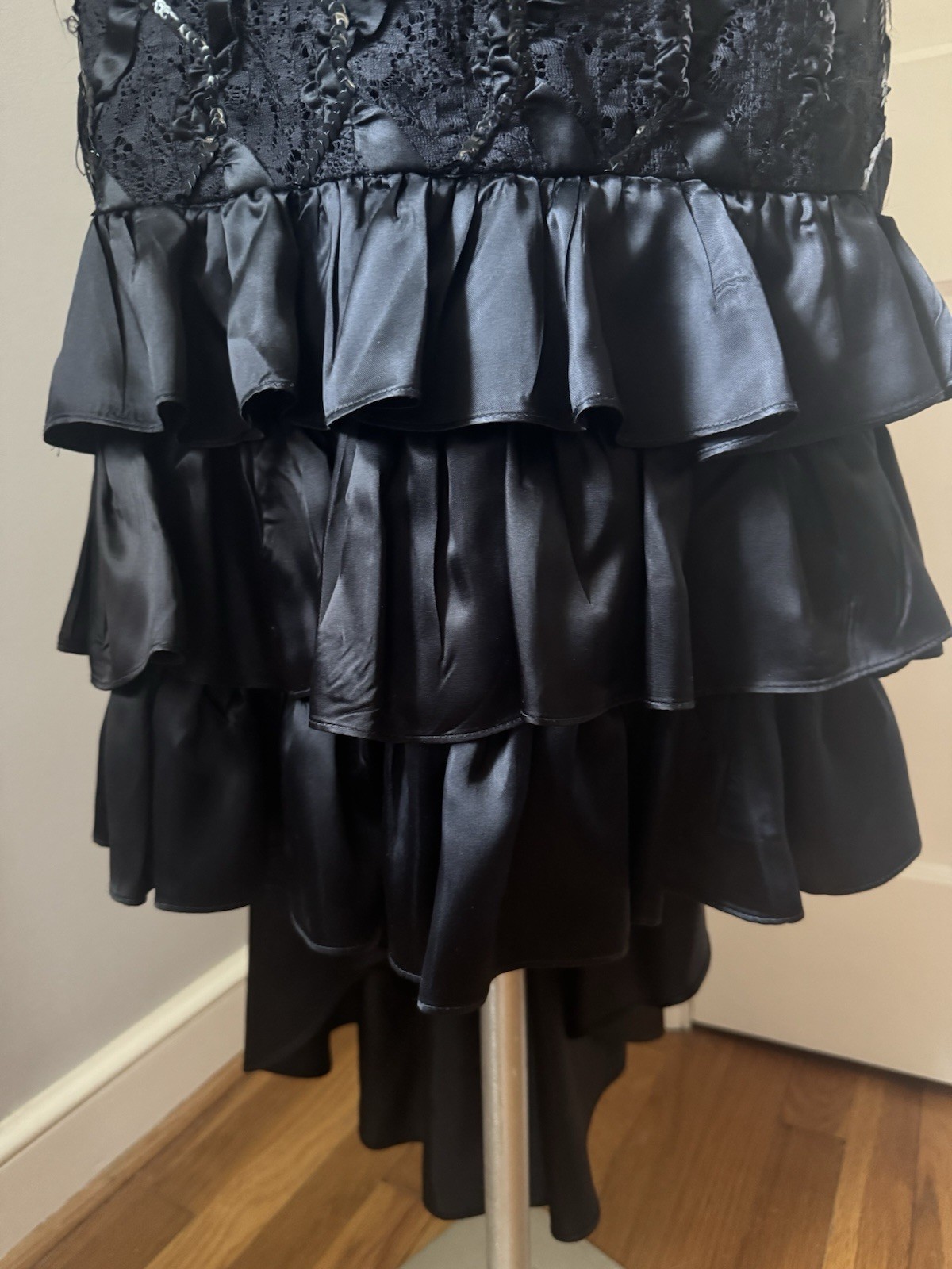 Women’s L.A. Glo Vintage Black Sequined Hi-low Strapless Cocktail Dress 11/12