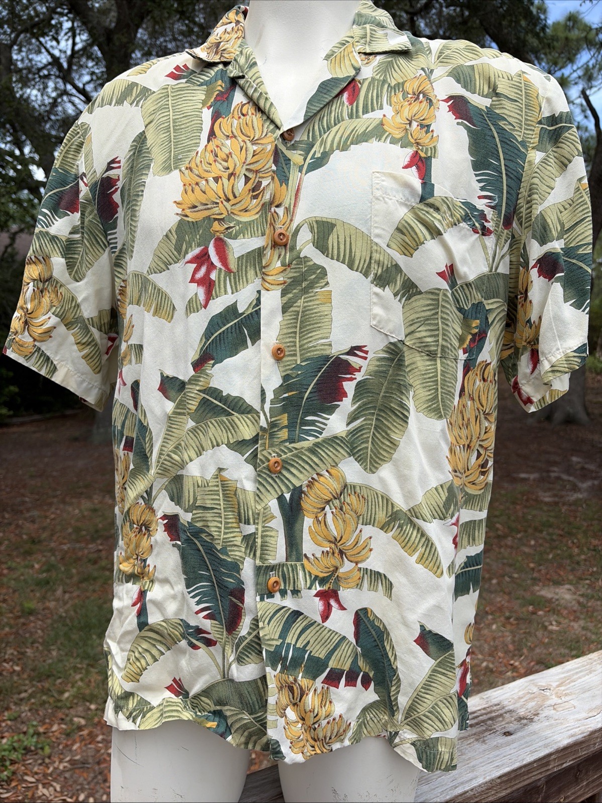 Paradise Found Vtg Hawaiian Shirt Bananas Palms M Green Red Button Cotton HOLE