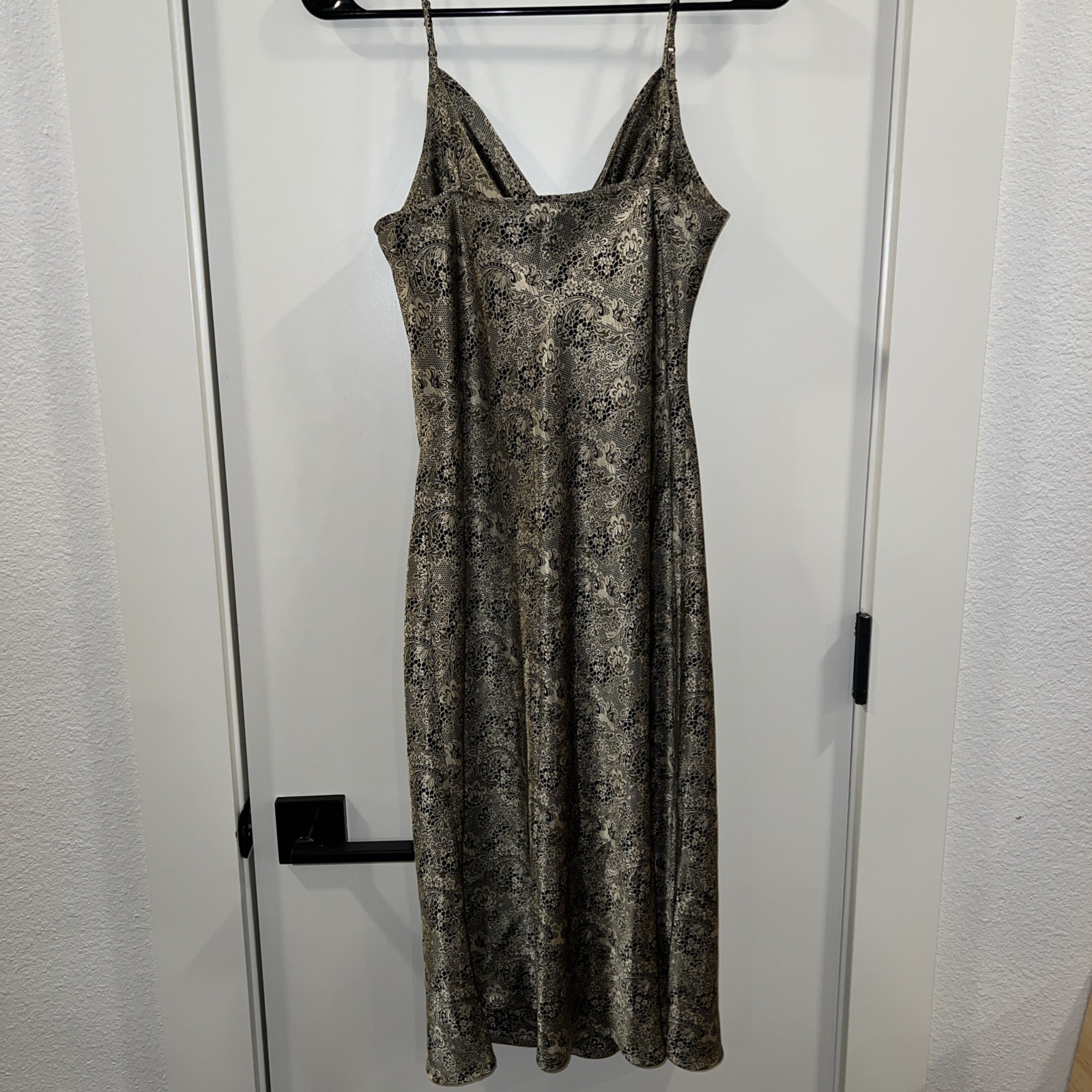 vintage late 1990s / y2k old navy slinky satiny spaghetti strap dress