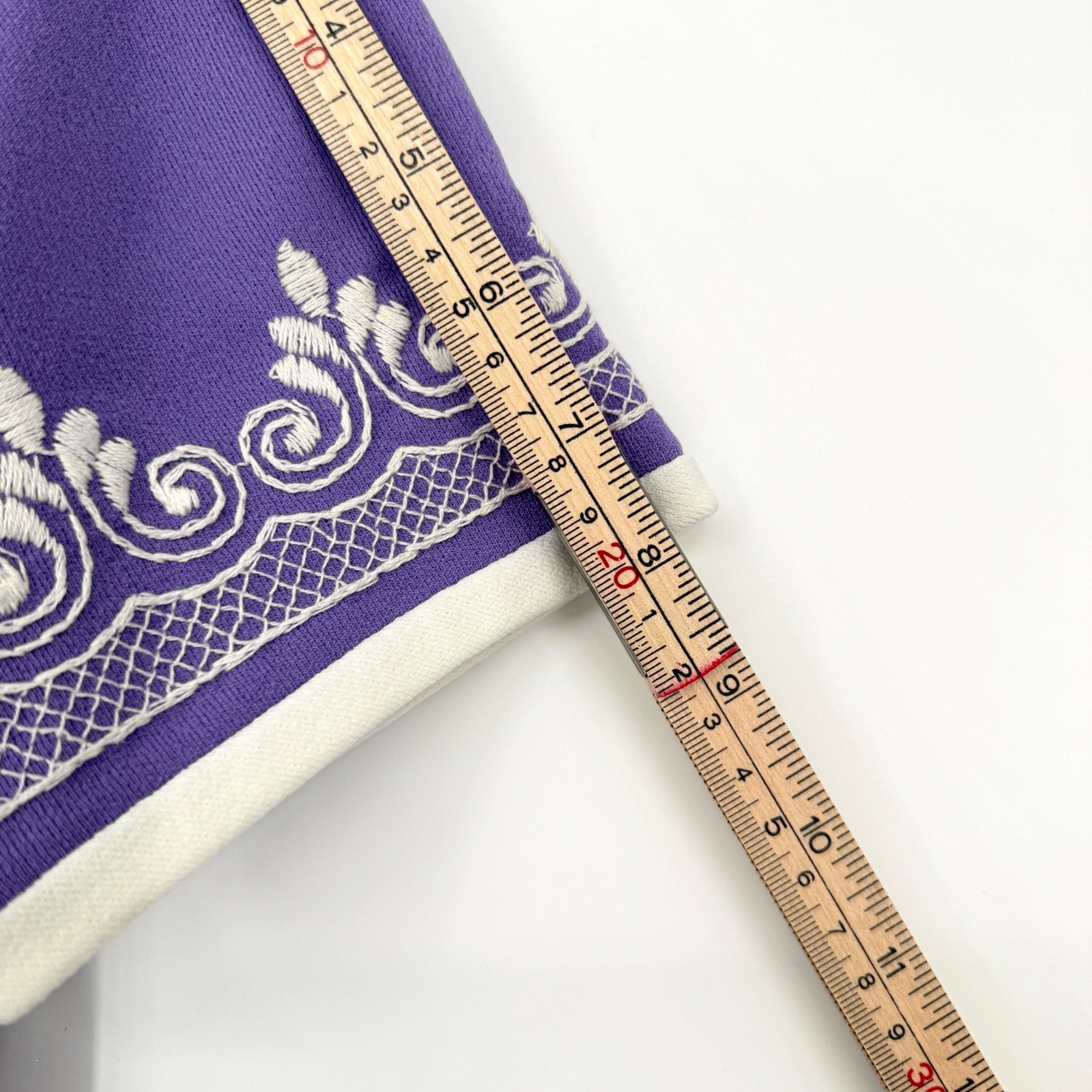 Vintage 60s 70s Mod Purple Fit & Flare Dress White Embroidery Knit Crepe Small