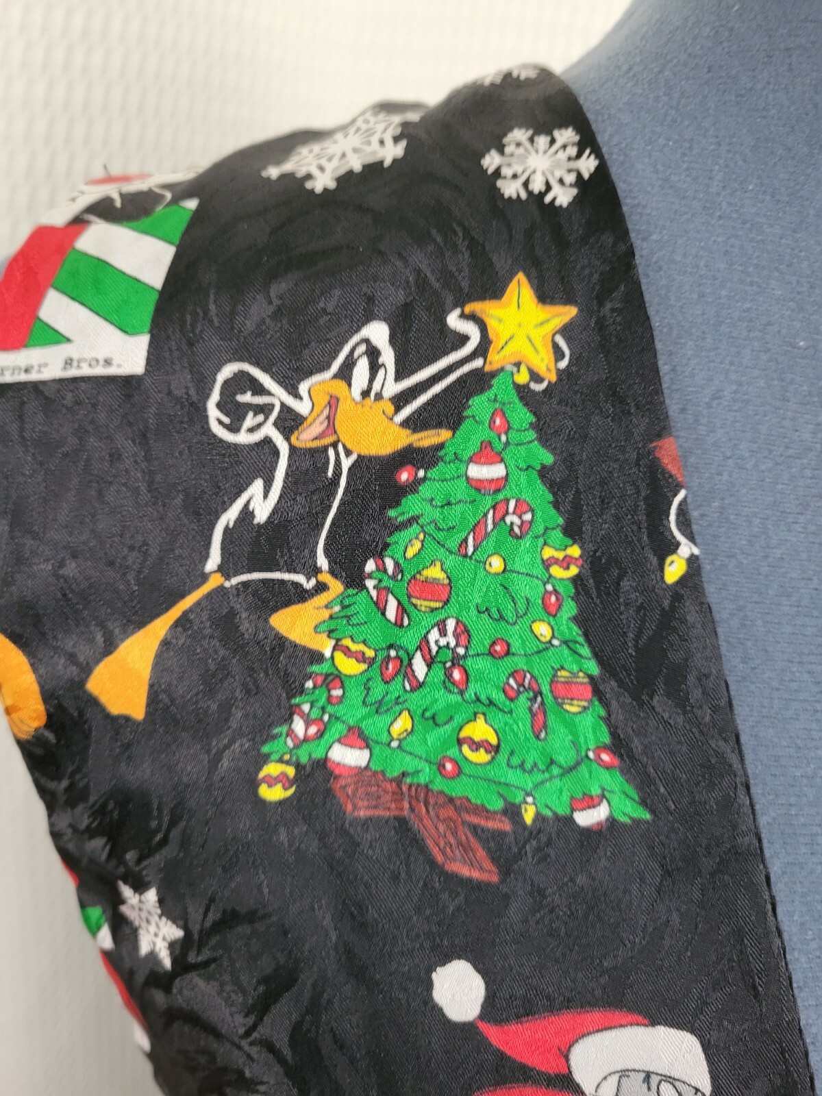 Vtg 1994 Looney Tunes Xmas Vest w Bugs, Daffy, Sylvester, Tasmanian Devil Sz S/M