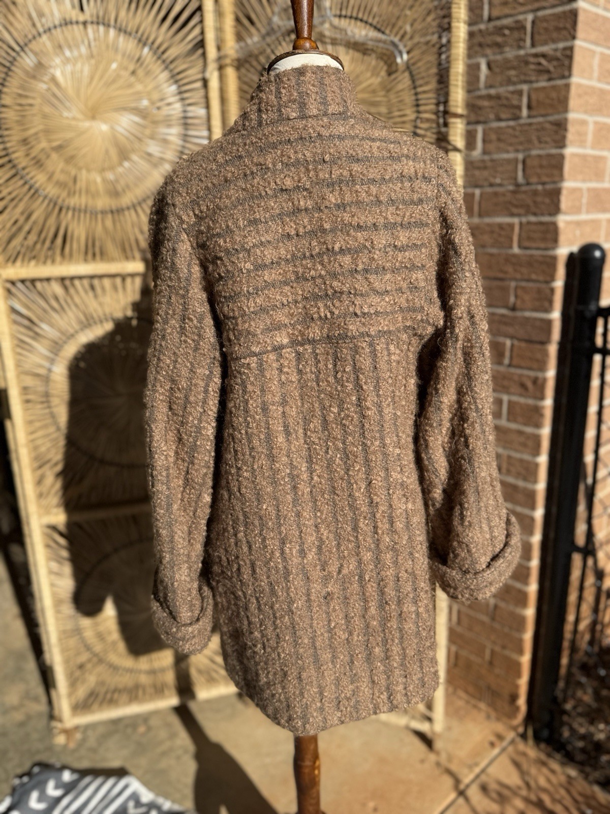 1960s / 70s women’s vintage bouclé wool Size M/L