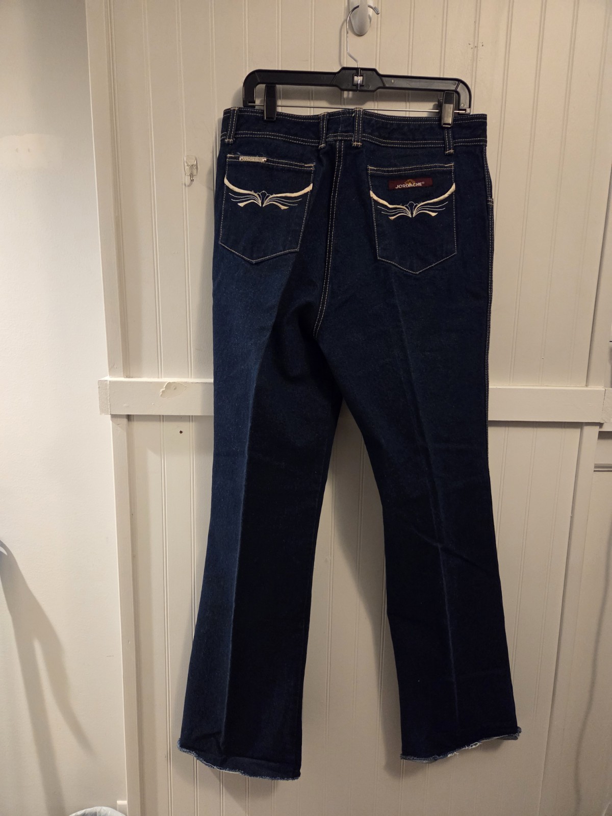 1980s Vintage Jordache Straight Leg Dark Wash Jeans 34X32