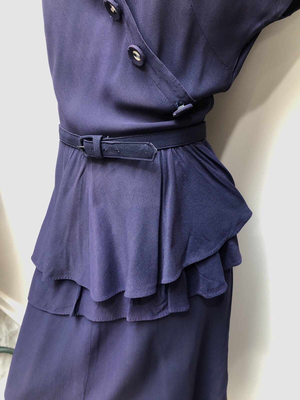 VTG 1940s Rayon Crepe ASYMMETRIC Waterfall PEPLUM Swing Dress *GINGHAM Accents