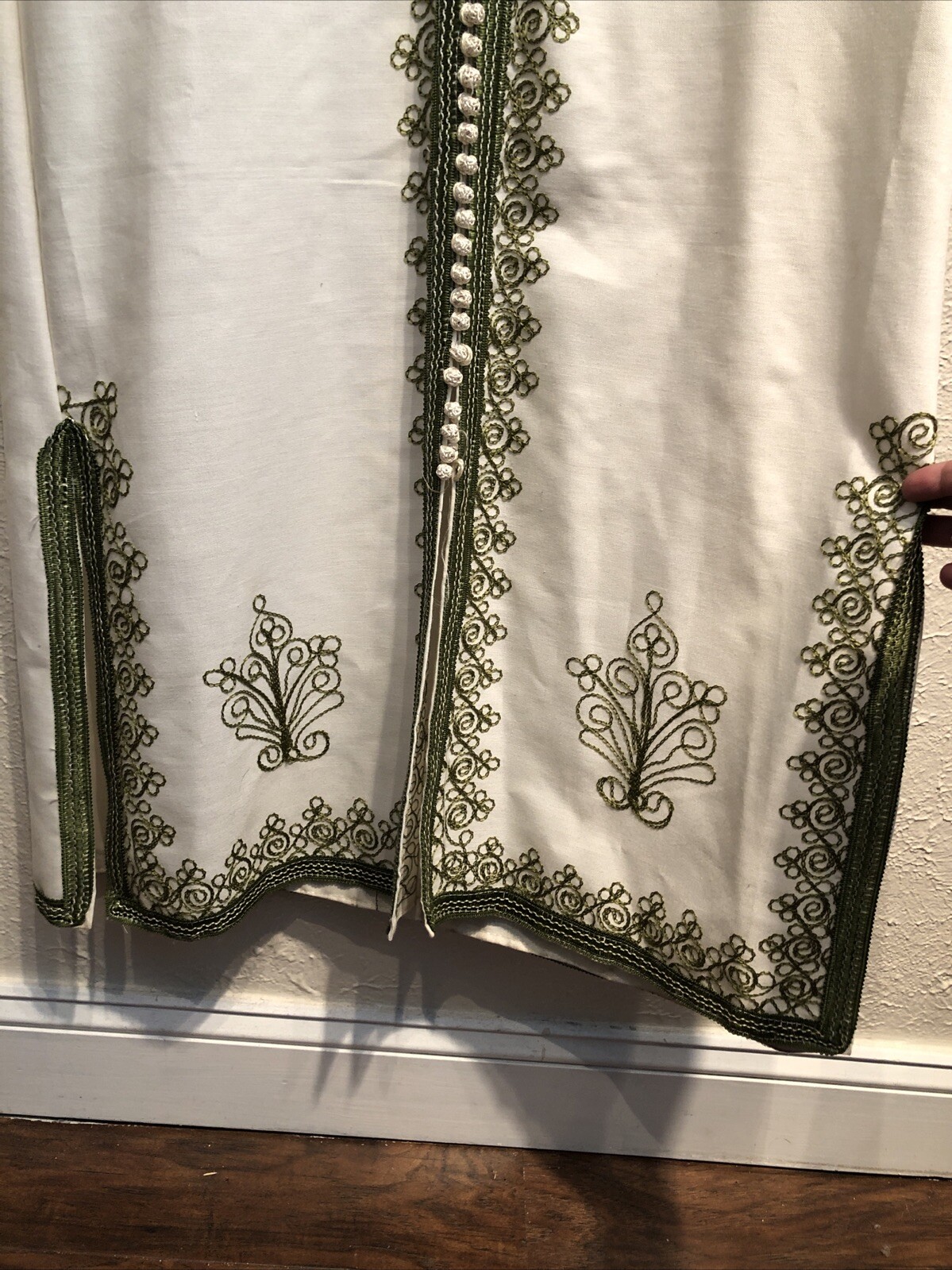 Seventies Turkish Embroderied Kaftan Cream And Green