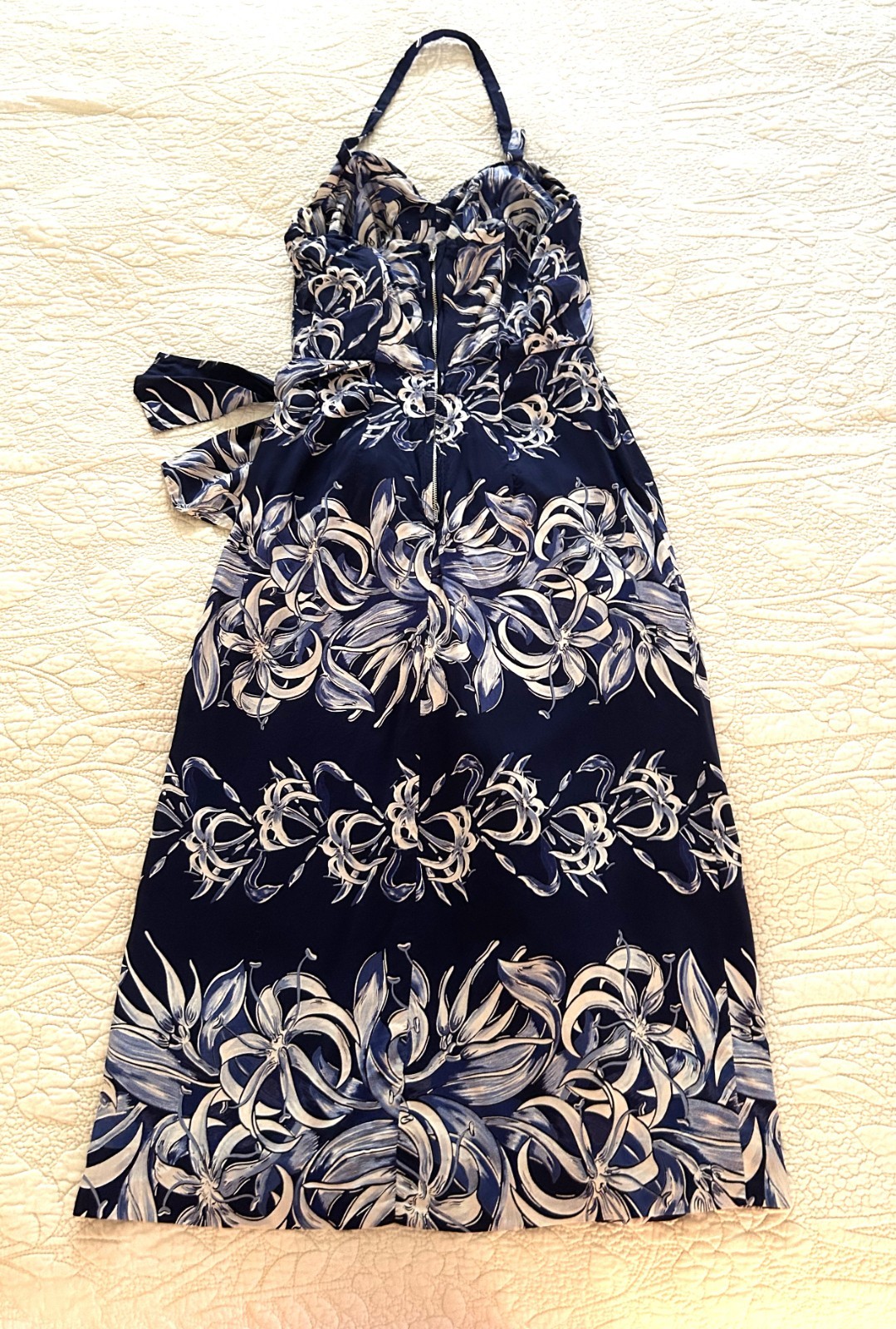 Vintage 50’s Navy Blue White 100% Rayon Sarong style dress Lily print Size S-M
