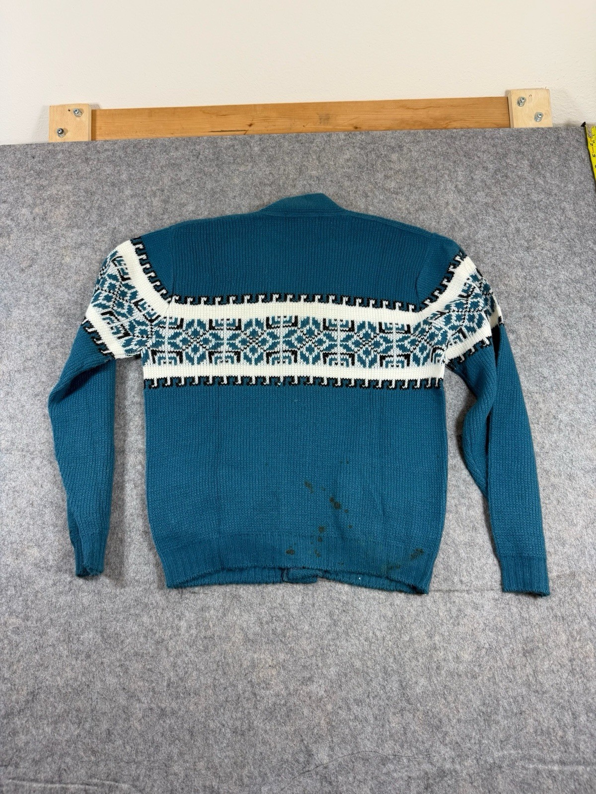 Vintage Brentwood Sportswear Cardigan 100% Orlon Acrylic Size Medium 70s