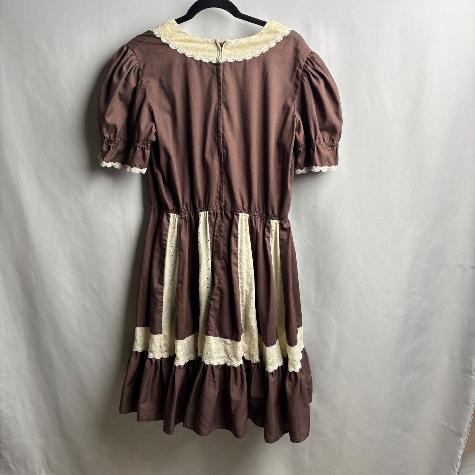 VTG Partners Please Malco Modes Brown Eyelet Lace Square Dance Dress Milk Maid